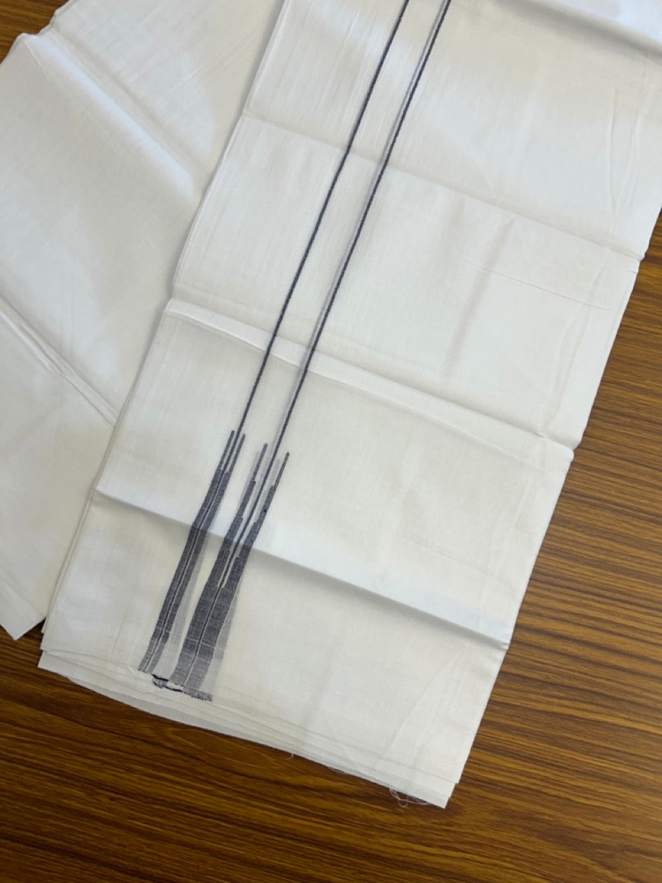 20% DISCOUNT!! NEW!! KaithariKada Balaramapuram 100% Cotton PURE WHITE Double Mundu/Dhoti - (100x80)s - 0.75 inch Dark Navy Blue Line chutty - 13 KK5249 VIN