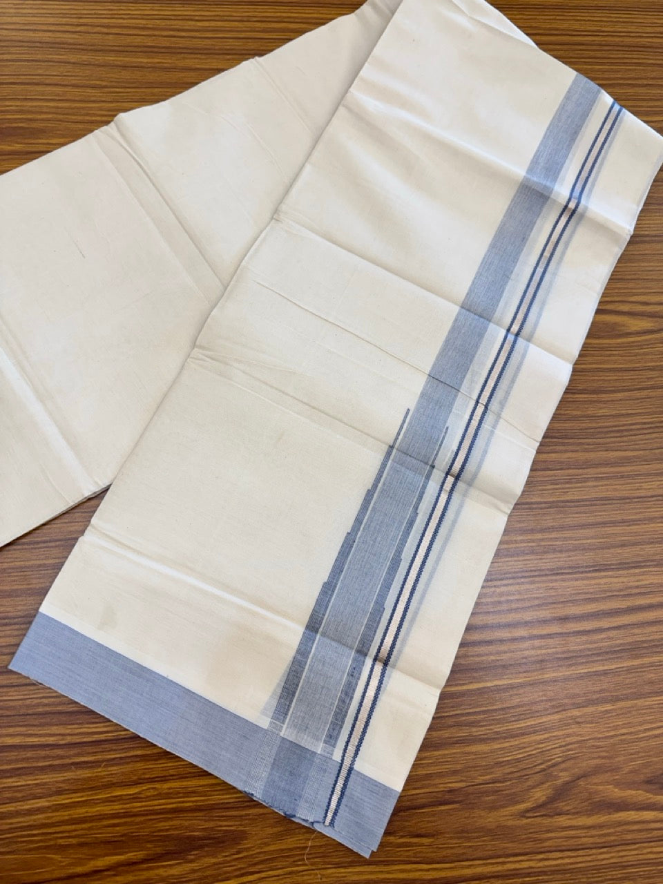 19% Discount! KaithariKada Balaramapuram 100% Cotton Off white Double Mundu/Dhoti - (100x80)s - 1.5 inch Puliyilakkara Blue Stripes Chutty Silver Kasav - 134 KK5258 THI