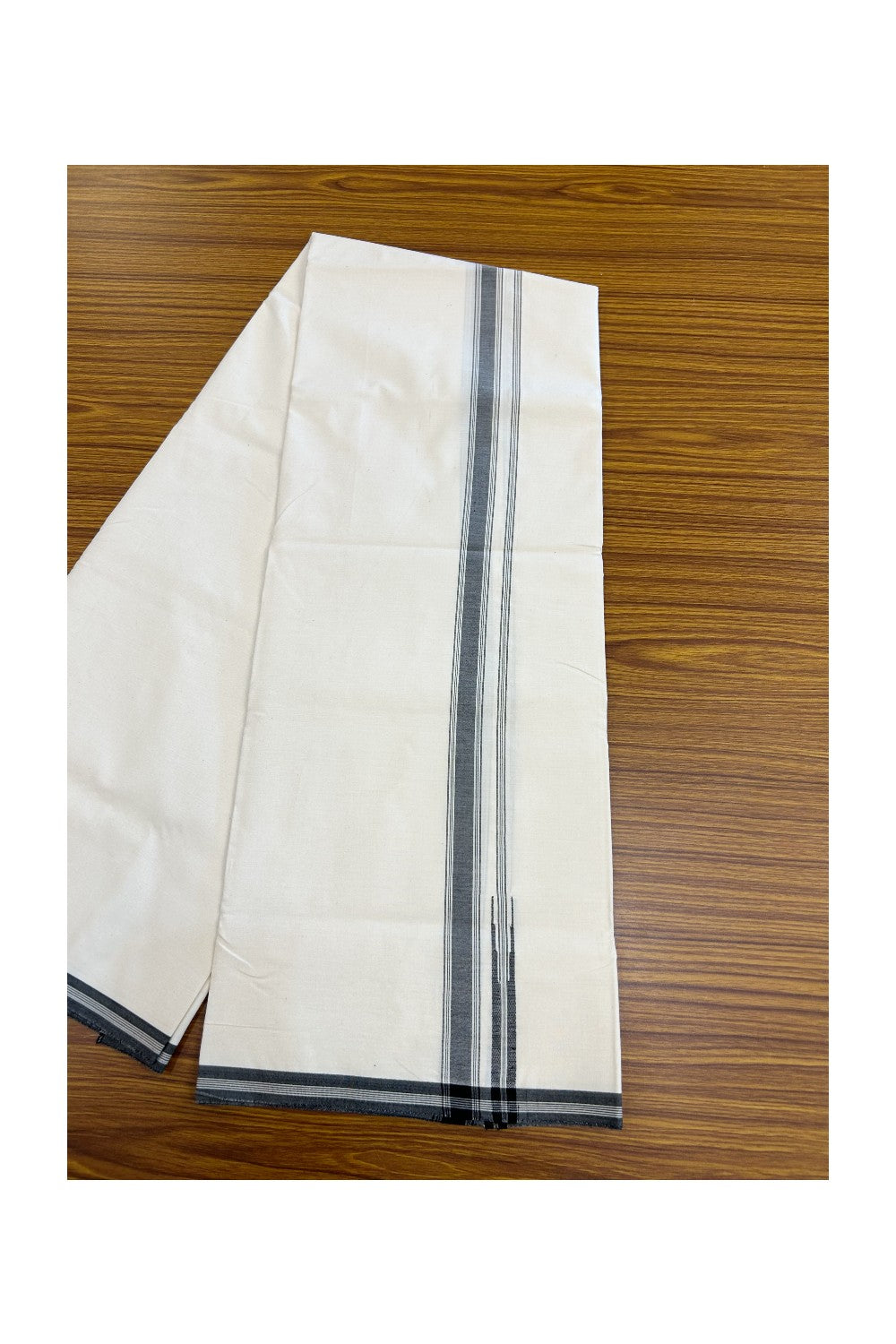 20% DISCOUNT ! KaithariKada Balaramapuram 100% COTTON SINGLE OFF WHITE (Unbleached) Mundu/Dhoti-Twisted 100s Thread- 0.75inch Puliyilakkara Black Shaded Chutty Kara  (2 meter / 4 muzham)- 14KK5203ASH