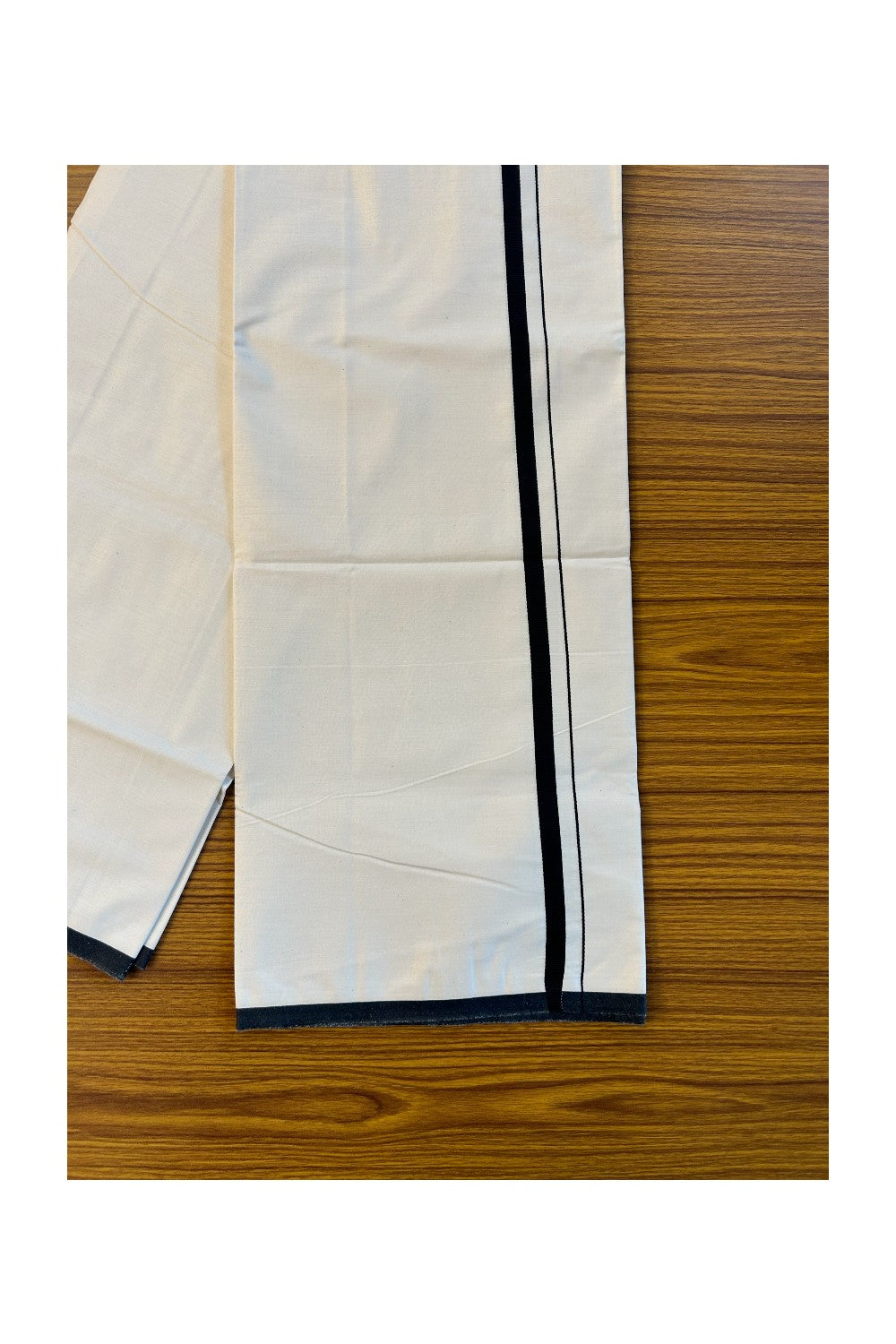4% DISCOUNT ! KaithariKada Balaramapuram 100%  Cotton Single Off white (Unbleached) Mundu/Dhoti-(60S)- 0.5 inch (2 meter / 4 muzham) BLACK Kara - 14KK76MC.