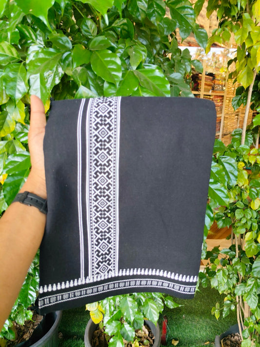 8% Discount!!! Kaitharikada Mixed Cotton Single Black - Kaily / Lungi - 3.25 inch Black Tribal Kuppadam Border (2 meter / 4 muzham) - 15KK8027 AS