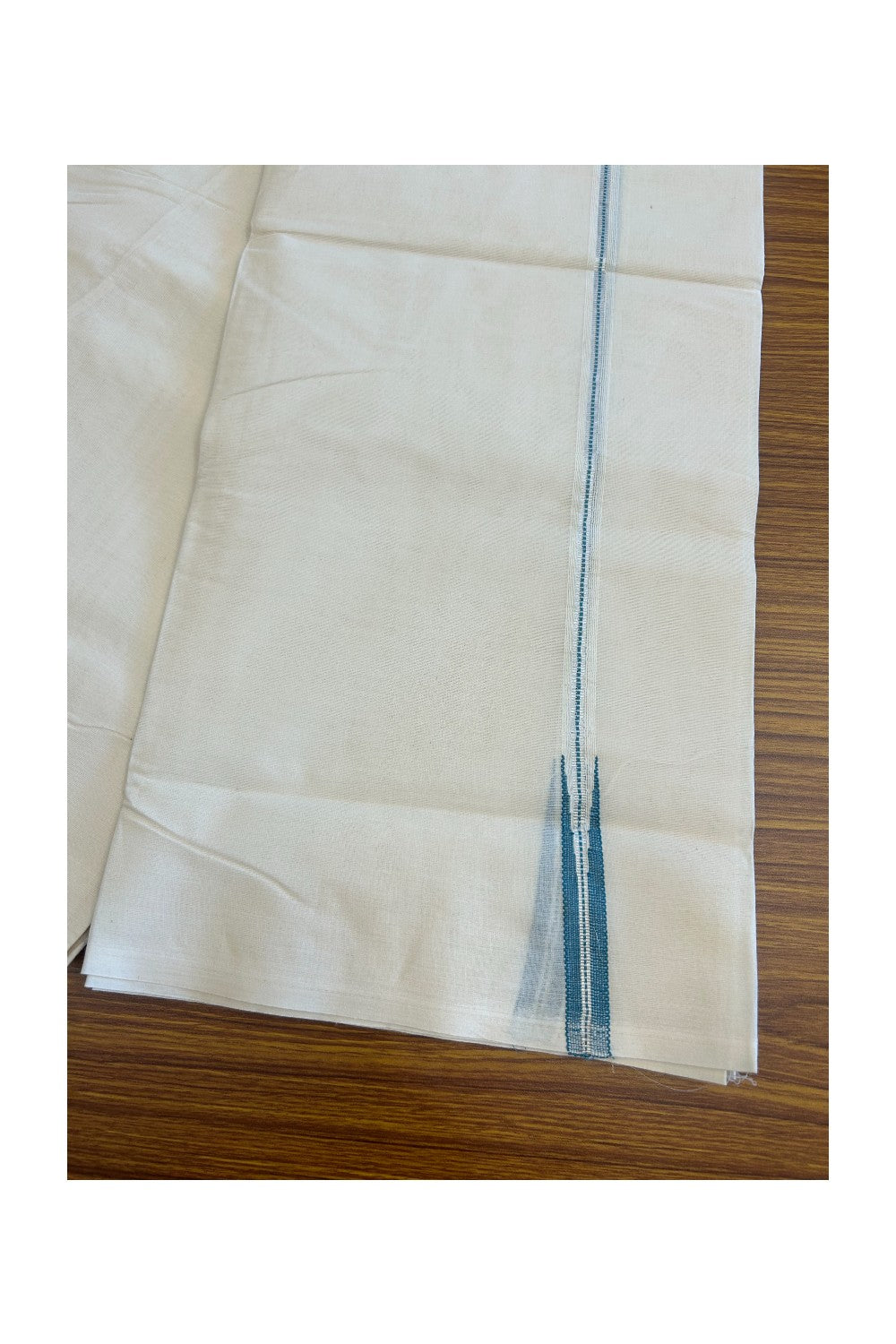 23% DISCOUNT! KaithariKada Balaramapuram 100% Cotton Double Off white - (Unbleached) Mundu/Dhoti-100x100 - 1.5cm  Chutty Puliyilakkara Muthukuri Silver Kasavu & Peacock Blue Kara - 62