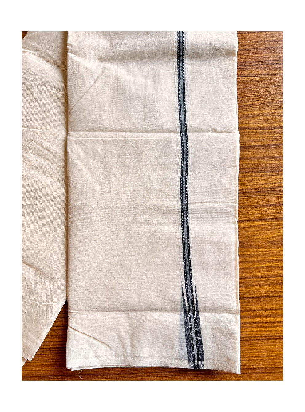 22% DISCOUNT! KaithariKada Balaramapuram 100% Cotton Double Off white - (Unbleached) Mundu/Dhoti-100x100 Chutty Puliyilakkara Striped Black 1.8 cm Kara - 151123ASH025.