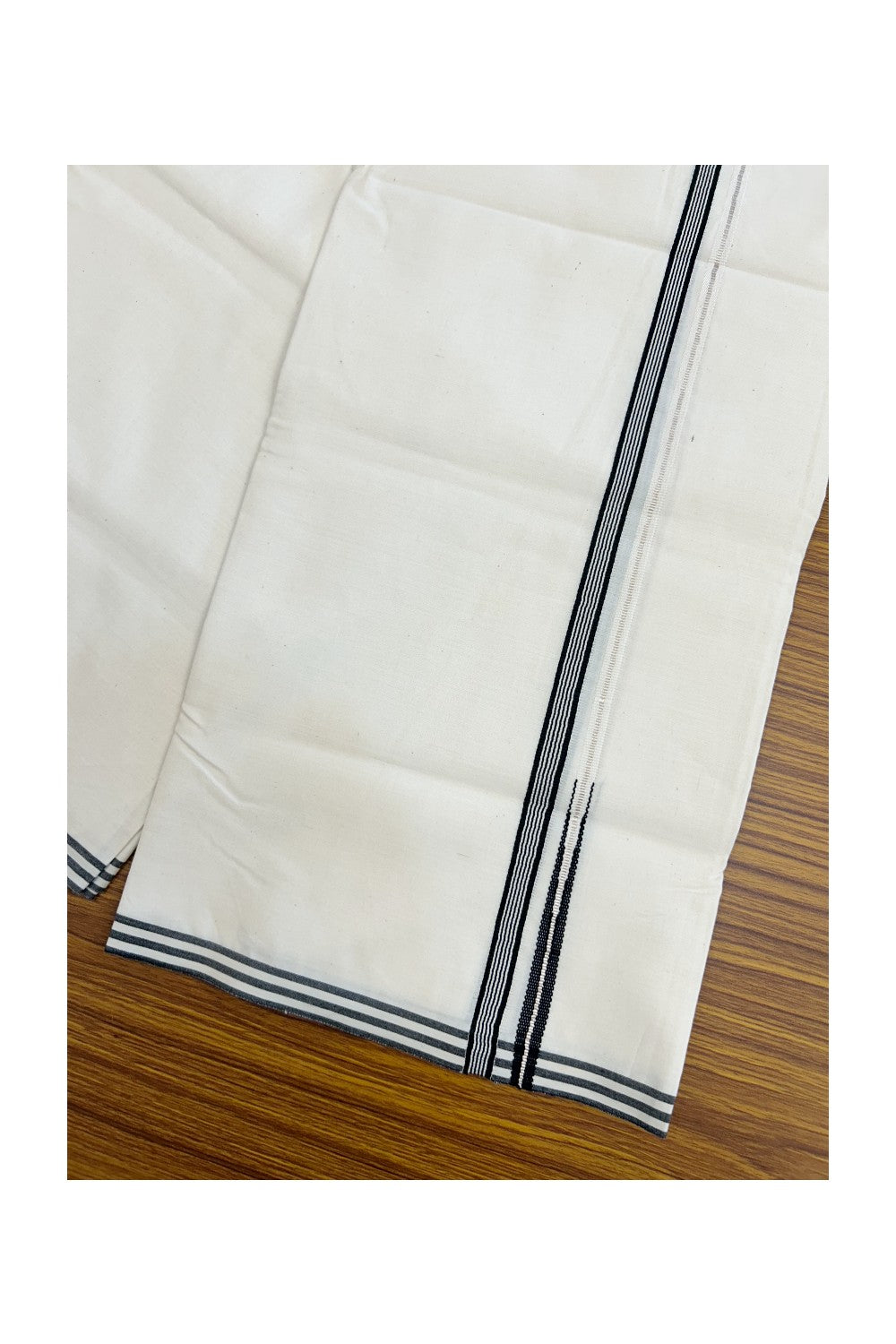 20% DISCOUNT ! KaithariKada Balaramapuram 100% COTTON SINGLE OFF WHITE (Unbleached) Mundu/Dhoti-Twisted 100s Thread- 0.5inch Puliyilakkara Silver Kasavu & Black Striped Chutty Kara  (2 meter / 4 muzham)- 18KK5203ASH