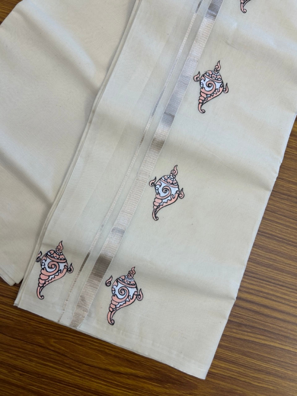 KaithariKada Balaramapuram 100% Cotton Double Off white - (Unbleached) Mundu/Dhoti-100x80 - 0.5 inch Hand Painted Silver Kasav Light Peach & White Mural Design Kara 3.80 mtr (8 muzham) - 9 KK5244 ASH