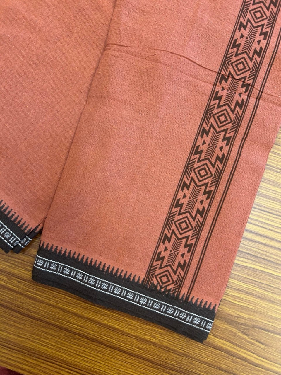 8% Discount!!! Kaitharikada Mixed Cotton Single KAVI - Kaily / Lungi - 3.25 inch BROWN Tribal Printed kara Kuppadam Border (2 meter / 4 muzham) - 2KK8027 AS