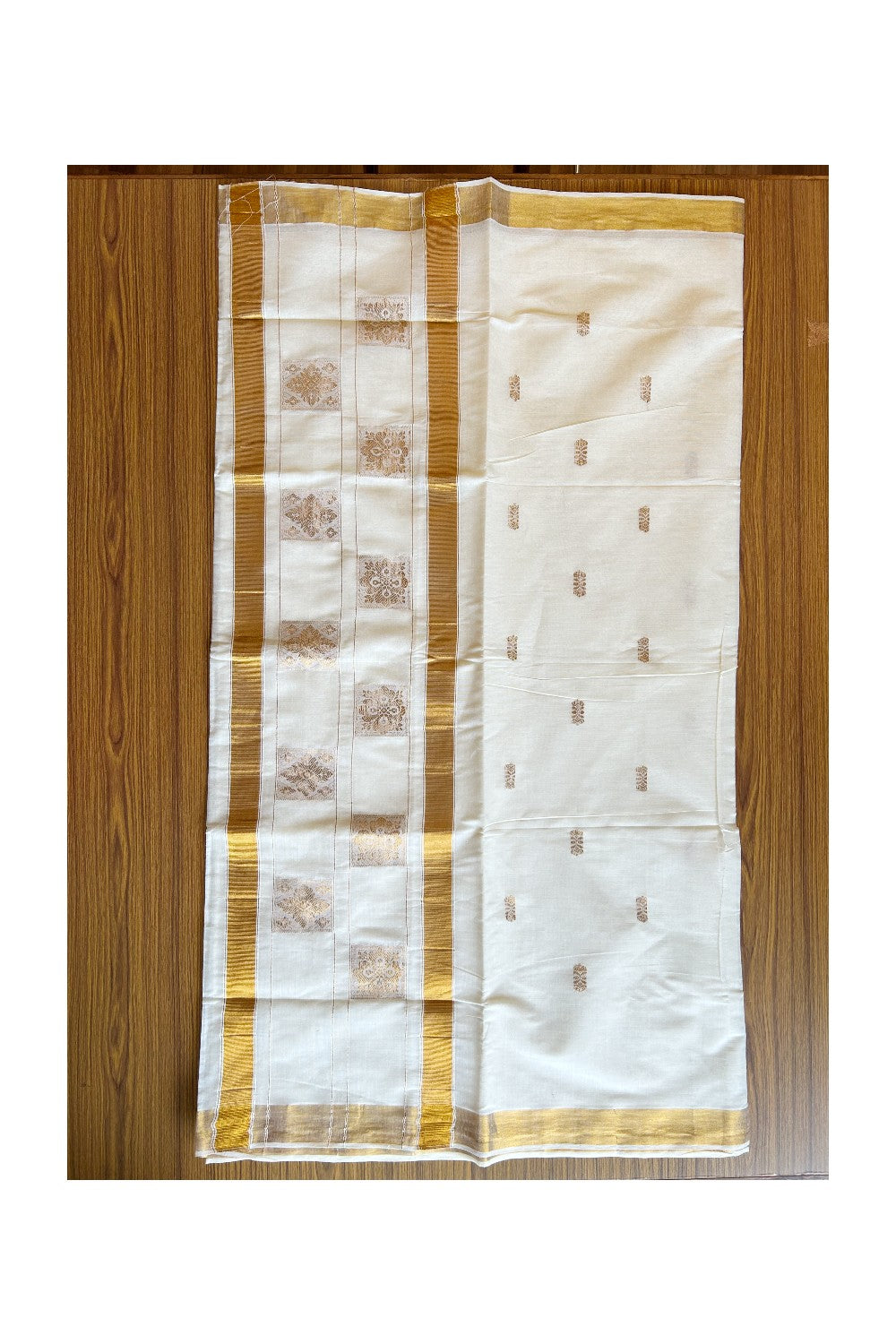 25% Discount! Kaitharikada Kerala Cotton Saree Off white - 12 inch Kasavu Saree with  Flower Pattern putta Design - 2KK1003HAR