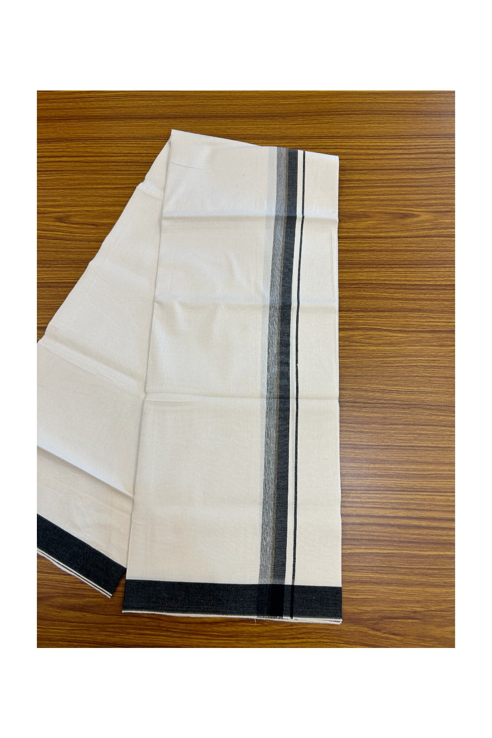 24% Discount !! KaithariKada Balaramapuram 100% Cotton OFF WHITE (Unbleached) Single Mundu/Dhoti - Twisted 60s Thread - 3 cm Black & White brown shaded Kara (2 meter / 4 muzham) - 49KK5241 GL