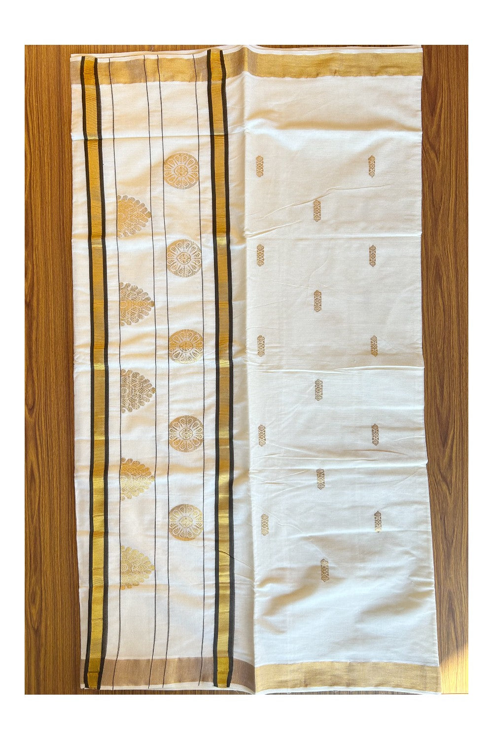 25% Discount! Kaitharikada Kerala Cotton Saree Off white - 12 inch Kasavu Zari with Brown Flower Pattern Putta Design- 21KK303VIN