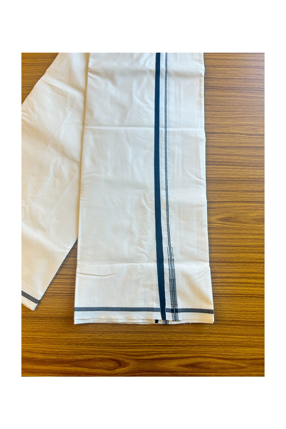 22% DISCOUNT ! KaithariKada Balaramapuram 100%  COTTON SINGLE OFF WHITE - (Unbleached) Mundu/Dhoti-100X100-  0.5 Inch (2 meter / 4 muzham) Puliyilakkara Black Chutty - 21KK400ASH