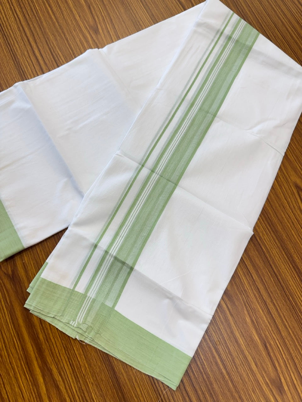Short Dhoti Special - 28% Discount ! KaithariKada 100% Cotton Pure White Double Mundu / Dhoti - 100x80 - 45 inch Height 3.80 m Length  1.5 inch Light Green kara - 22 KK5258 THI