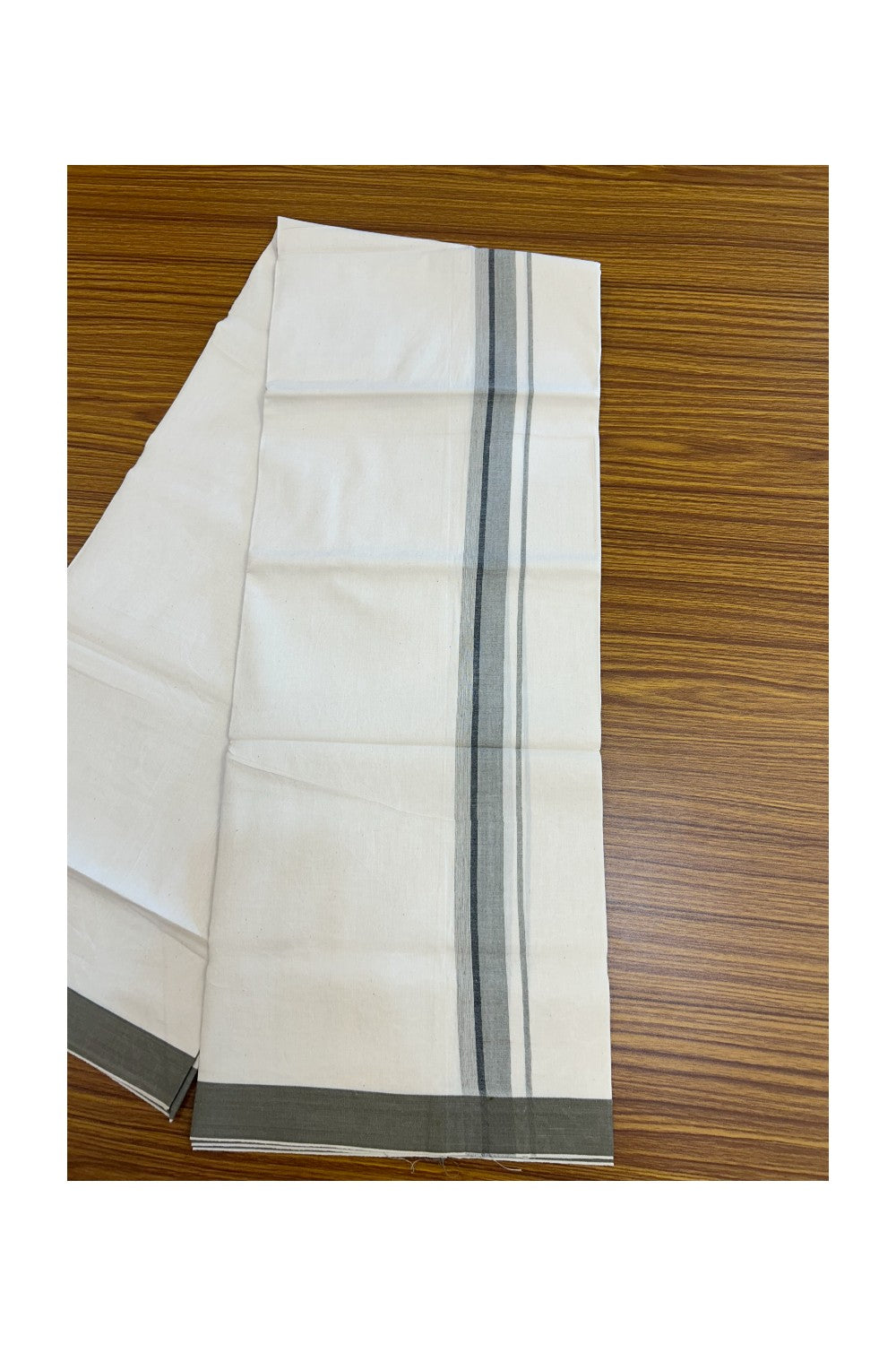 24% Discount !! KaithariKada Balaramapuram 100% Cotton OFF WHITE (Unbleached) Single Mundu/Dhoti - Twisted 60s Thread - 1.25 inch Dark Greyish brown shaded Black striped Kara (2 meter / 4 muzham) - 51KK5241 GL