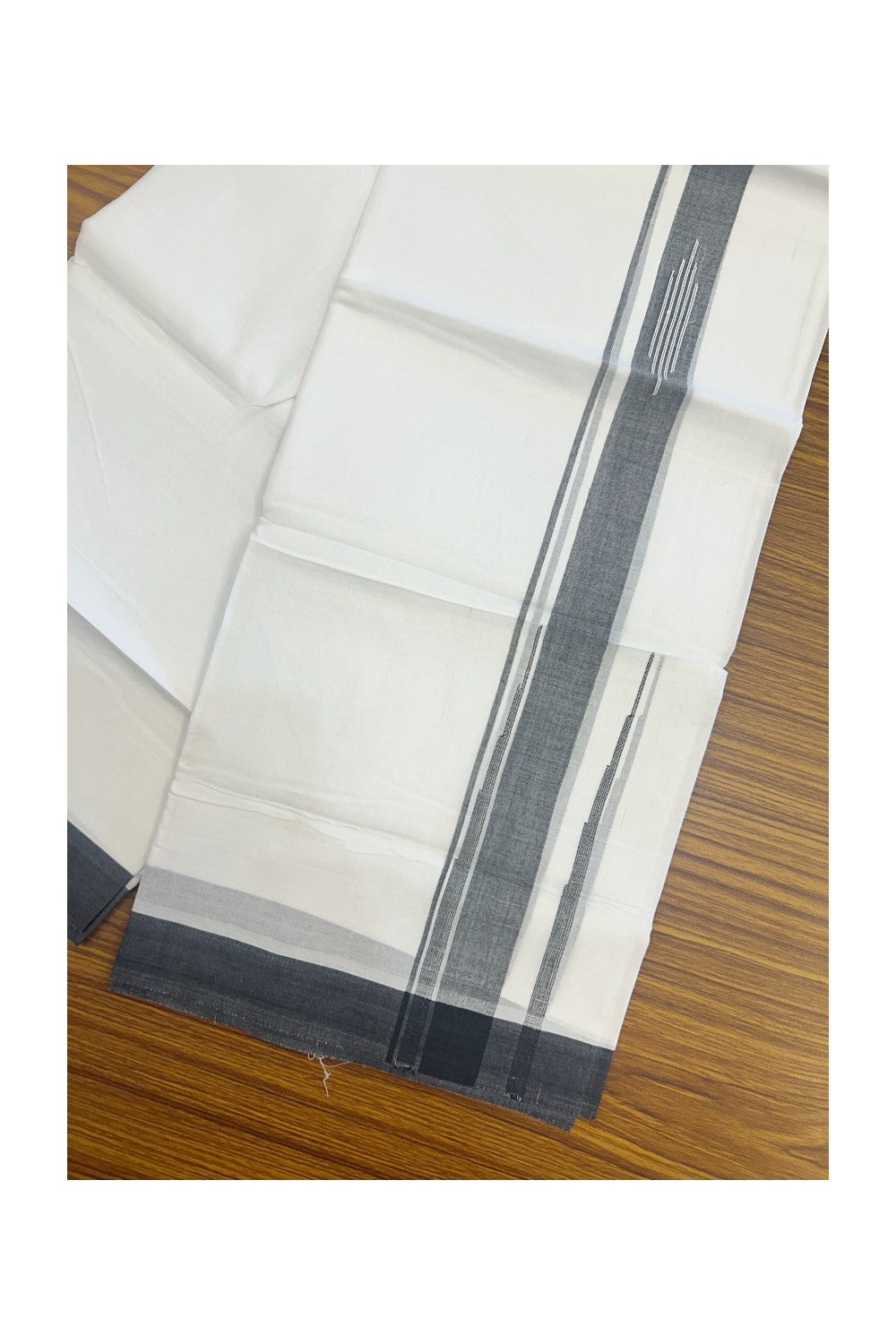 27% DISCOUNT!!! KaithariKada Balaramapuram 100% Cotton Double PURE white Mundu/Dhoti - 80X80 - 2.25 Inch Black shaded Centre stripes Putta Chutty kara - 48KK5074THI