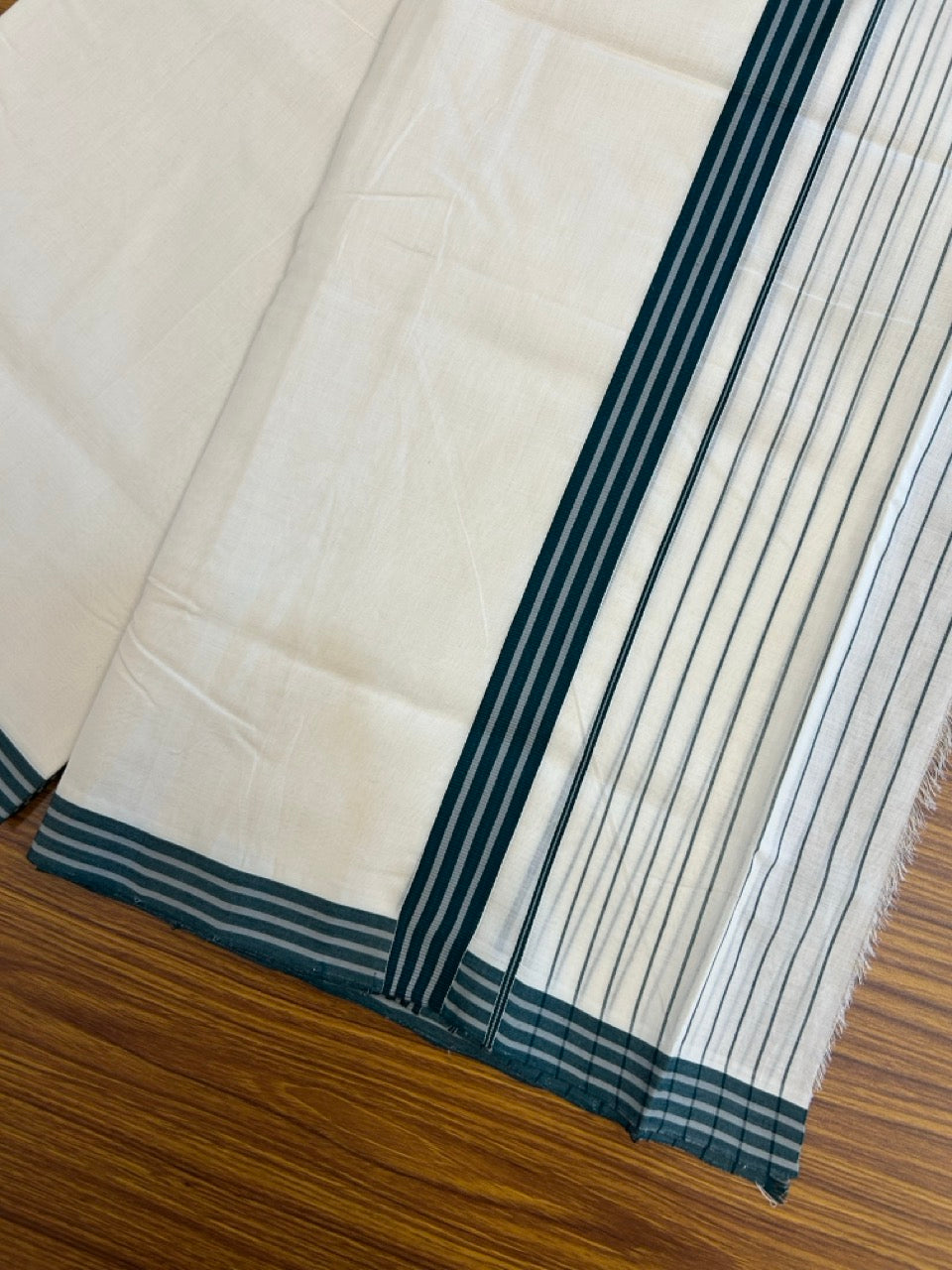 25% DISCOUNT!! KaithariKada HANDLOOM  UNAKKUPAAV Balaramapuram - 100% PURE Cotton OFF White - (Unbleached) Double Mundu/Dothi - 100 x 80 - 1 inch Green Ash Side Stripes Kara 3.80 meter & 4 Meter - 26 KK5249 REA