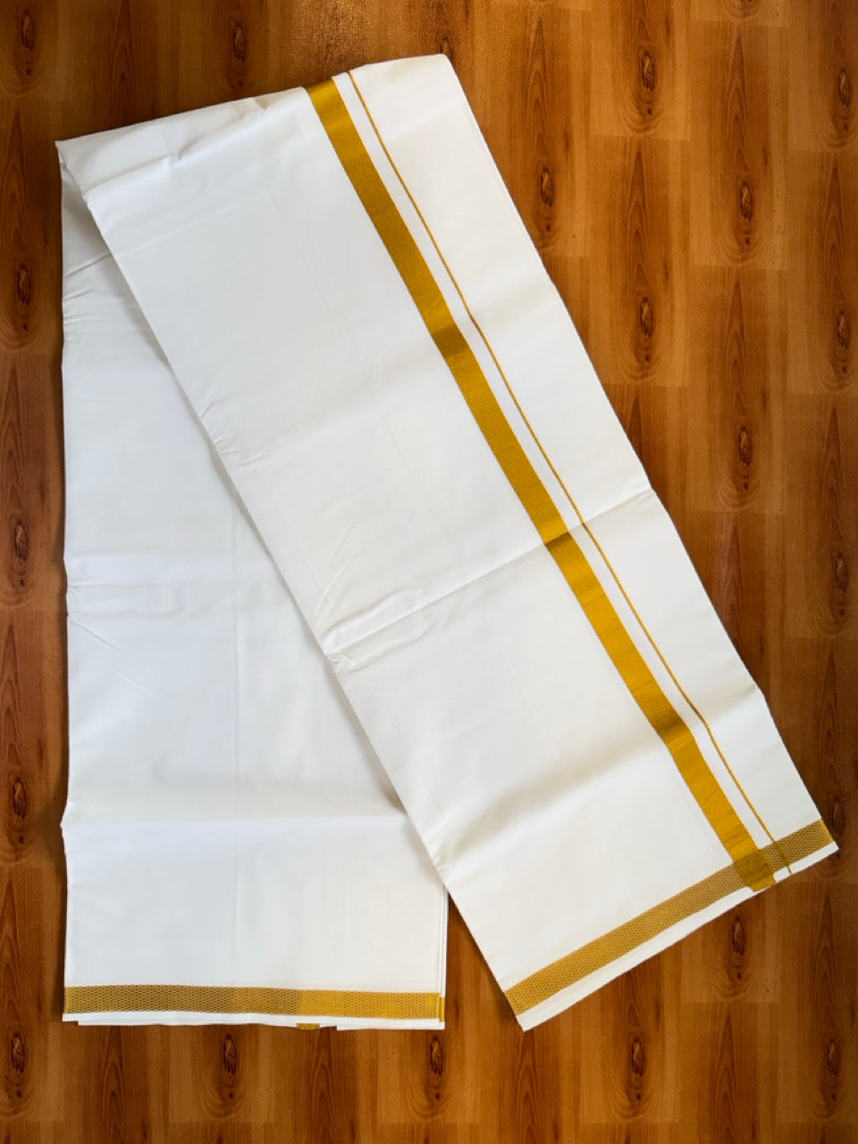 Single Pure White Pure 100% Cotton - 10% Discount ! KaithariKada UnBleached Dhoti - 40s - 0.5inch Gold Kasav (2 meter / 4 muzham) - 3 KK5467 MC