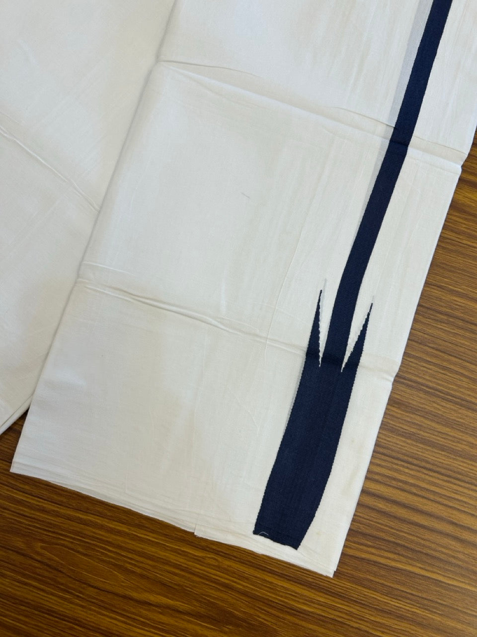 37% Discount ! NEW! KaithariKada Balaramapuram 100% Cotton Pure white Double Mundu/Dhoti - (100x80)s - Heavy Chutty Dark Navy Blue - 3 KK5252 CKS