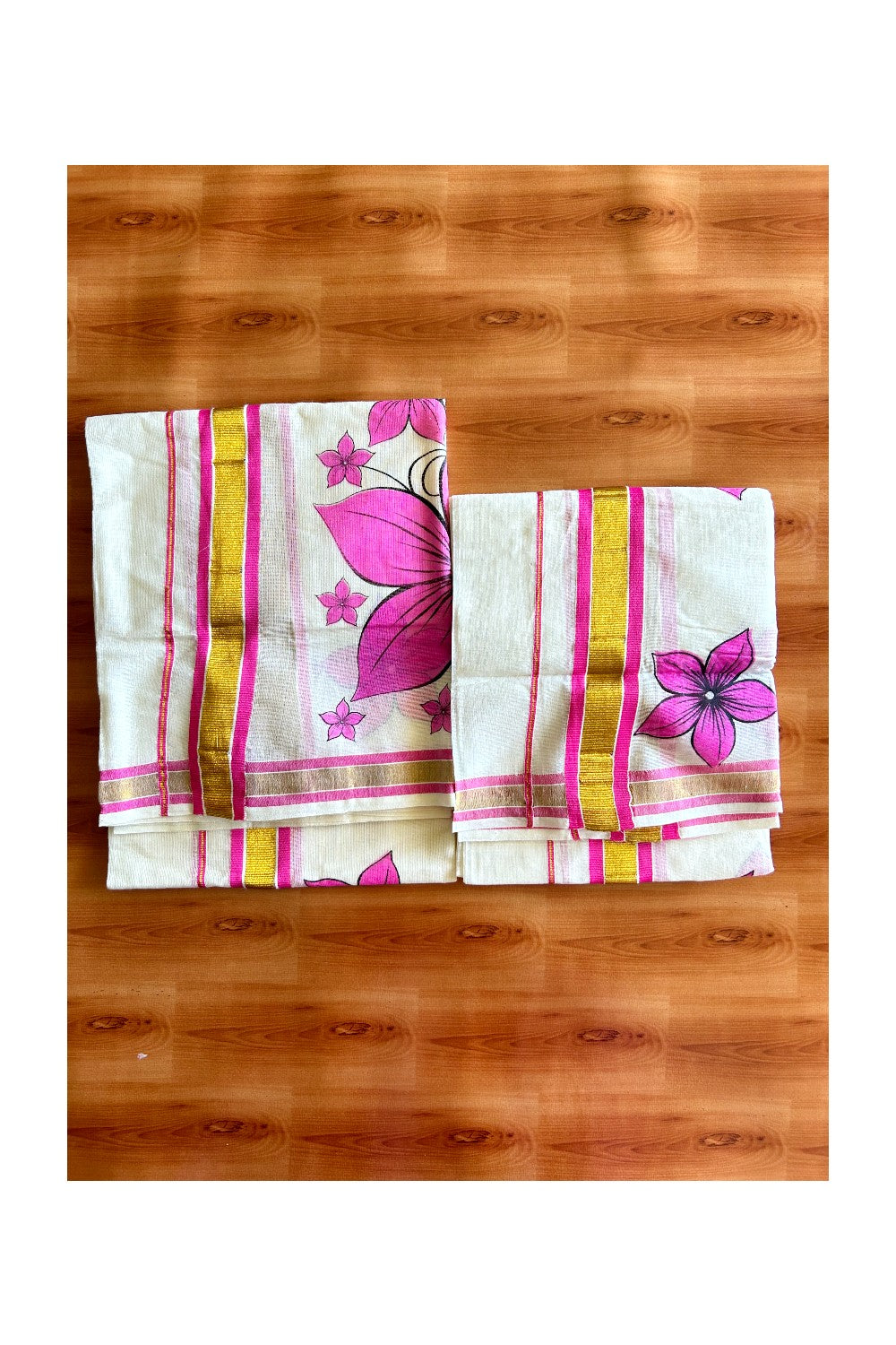 22% Discount!! KaithariKada - Kerala Cotton SINGLE SET MUND FOR WOMEN - Kasavu Kara with Pink Flower Design - 3KK495VIN