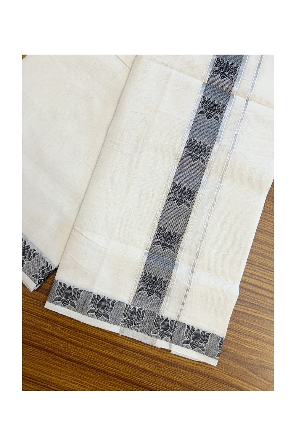 25% DISCOUNT ! KaithariKada HANDLOOM Unakkupaav Balaramapuram - 100% PURE Cotton Off White - (Unbleached) Double Mundu/Dhoti - 2 inch Silver Kasavu & Black Lotus Jacquard Design Kara - 3KK5190ABH