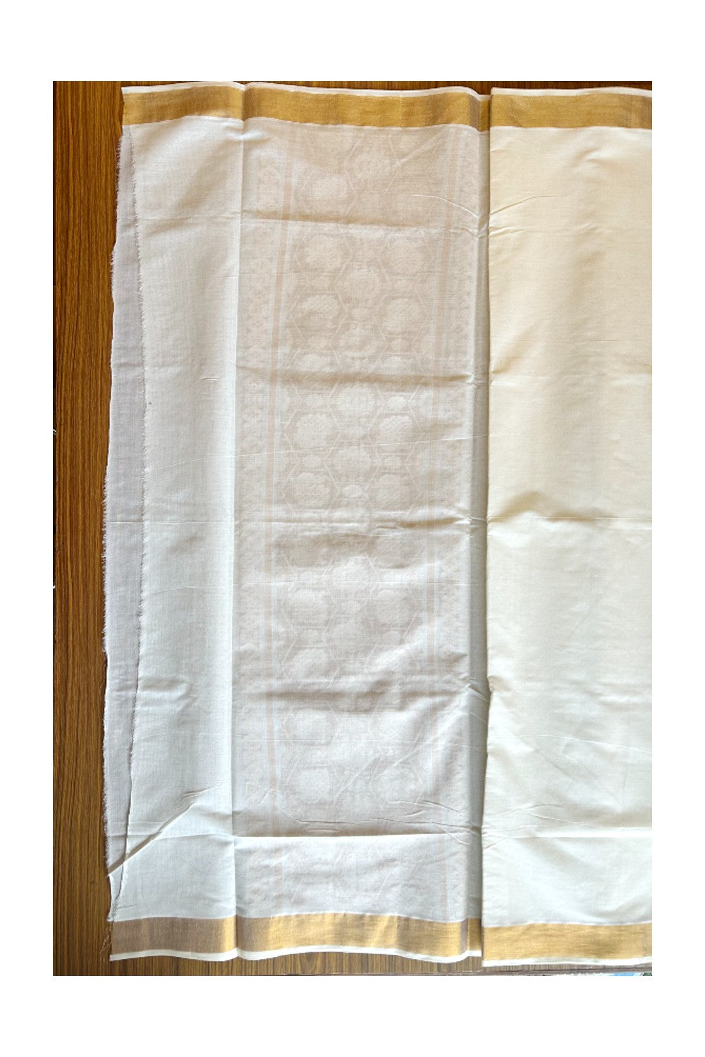 23% Discount!!! Kaitharikada Kerala Cotton Saree Off white - 28.5 inch Kasav Zari with Peacock Pattern Putta Design- 3KK1002JEE