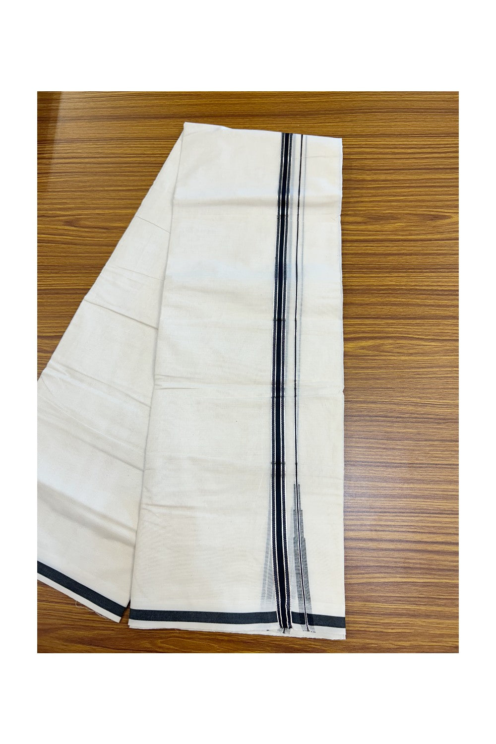 20% Discount ! KaithariKada Balaramapuram 100% Cotton Double OFF WHITE - (Unbleached) - Mundu / Dhoti- 100x80 - 1.5 cm Silver kasavu Black Puliyilakkara chutty - 32KK5213 VIN