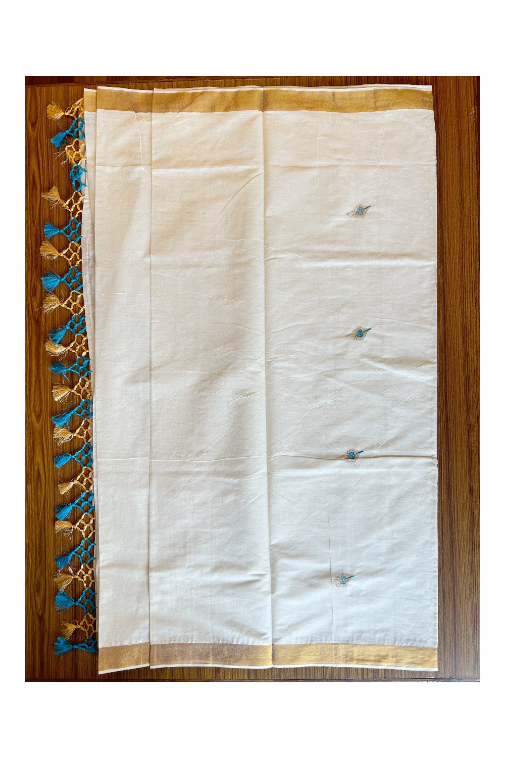 25% Discount! Kaitharikada Kerala Cotton Saree Off white - 12 inch Kasavu Zari with Red & Blue Flute Embroidery Pattern Design- 33KK303VIN