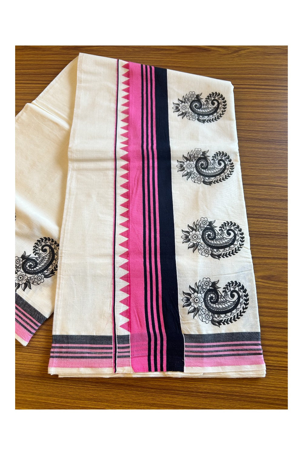 25% Discount! Kaitharikada Kerala Cotton Saree Off white -  Zari Pink Black Mango Design with Temple 12 inch Kara- 35KK303VIN