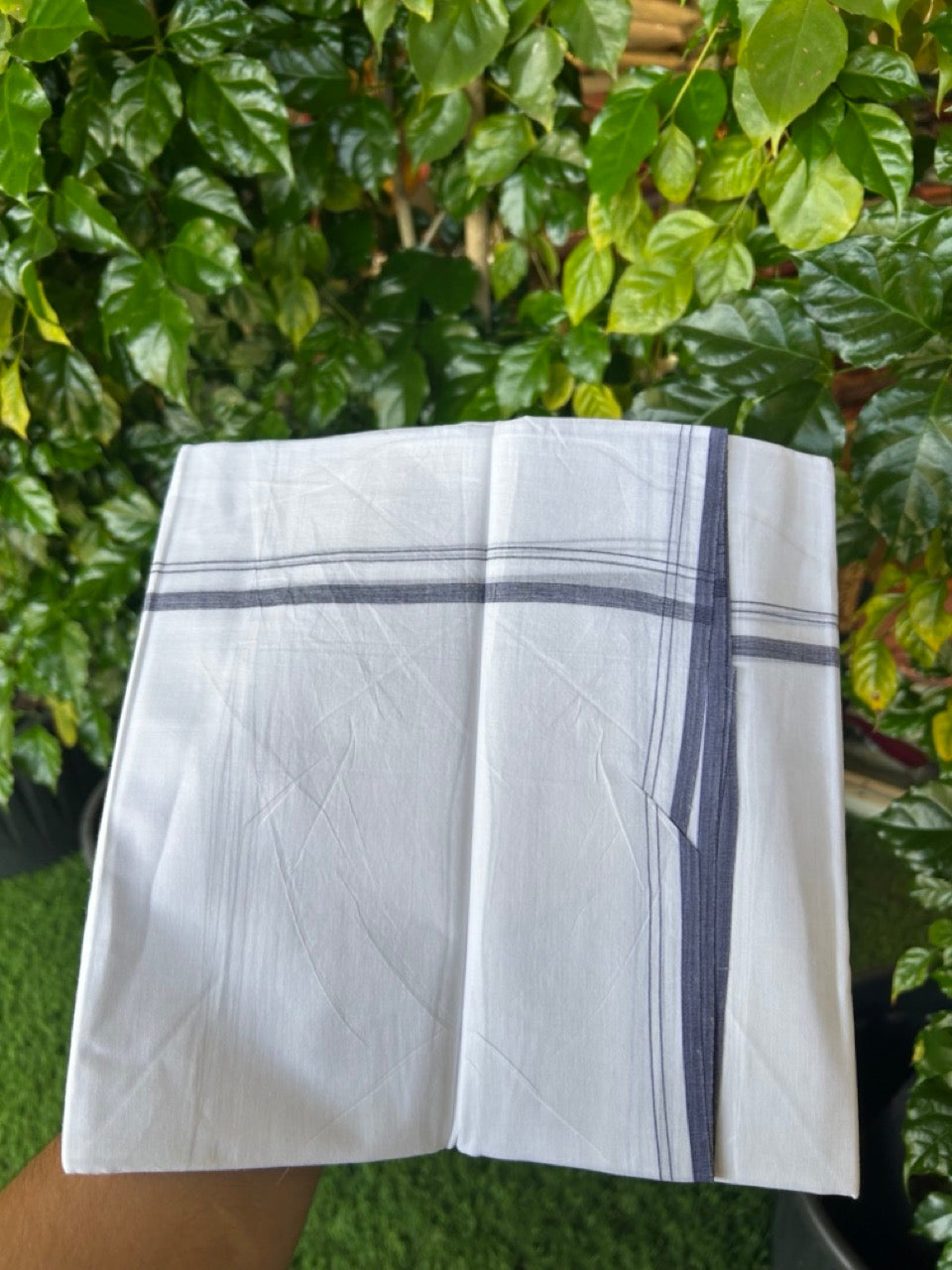 20% DISCOUNT!! NEW!! KaithariKada Balaramapuram 100% Cotton PURE WHITE Double Mundu/Dhoti - (100x80)s - 0.5 inch Dark Navy Blue Kara - 47 KK5249 VIN