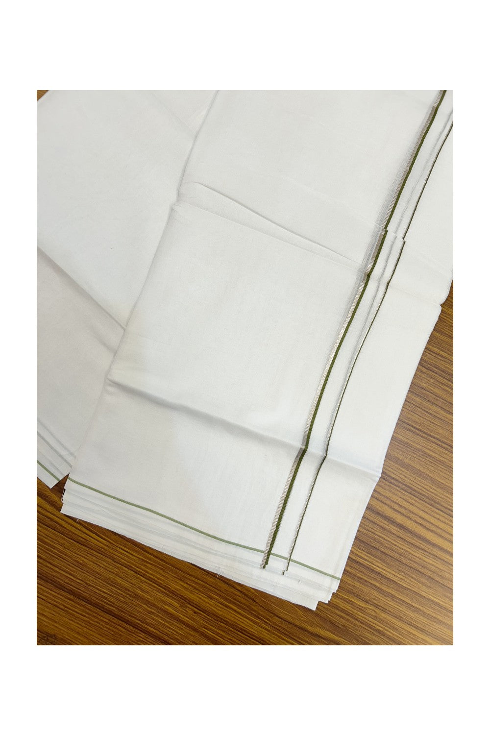 32% DISCOUNT! KaithariKada Balaramapuram 100% Cotton Double Pure white Mundu/Dhoti- 60s - 0.5 cm Silver Kasavu & Olive Green Kara - 3.90mtr ( 8 muzham) - 39KK5227 PMC