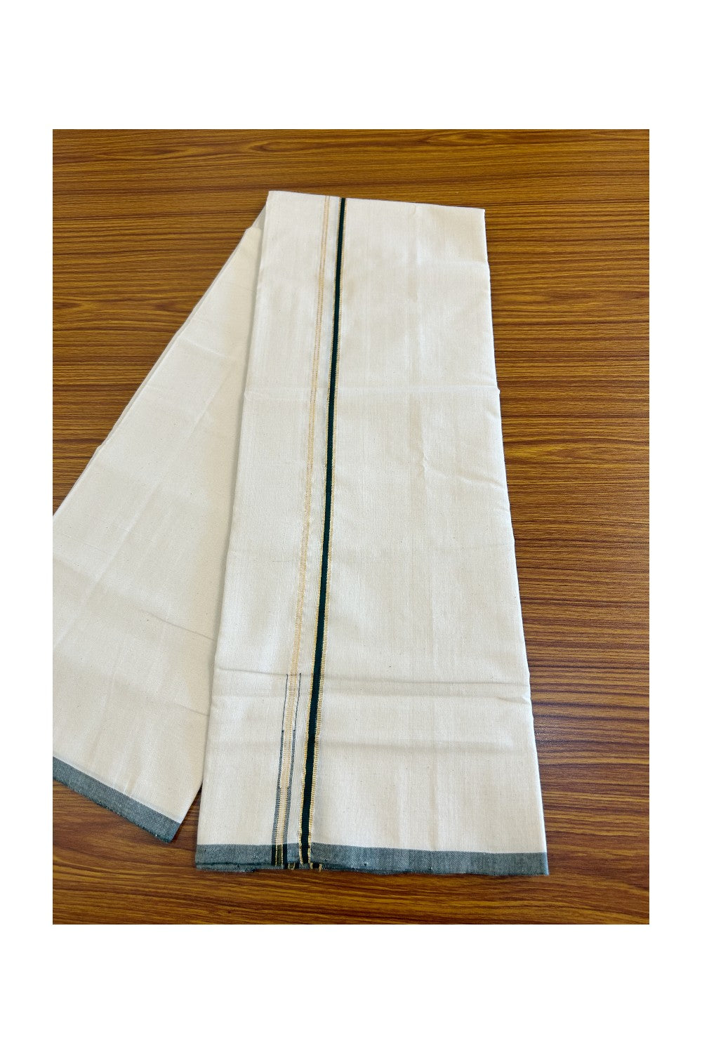 30% Discount!! SIGNATURE KAITHARIKADA EXCLUSIVE SINGLE DHOTI - 100% Cotton Balaramapuram HANDLOOM Single Mundu/Dhoti - Off White - (Unbleached) 0.25 inch GREEN & KASAVU Chutty Kara (2 meter / 4 muzham) - 4KK467KAI