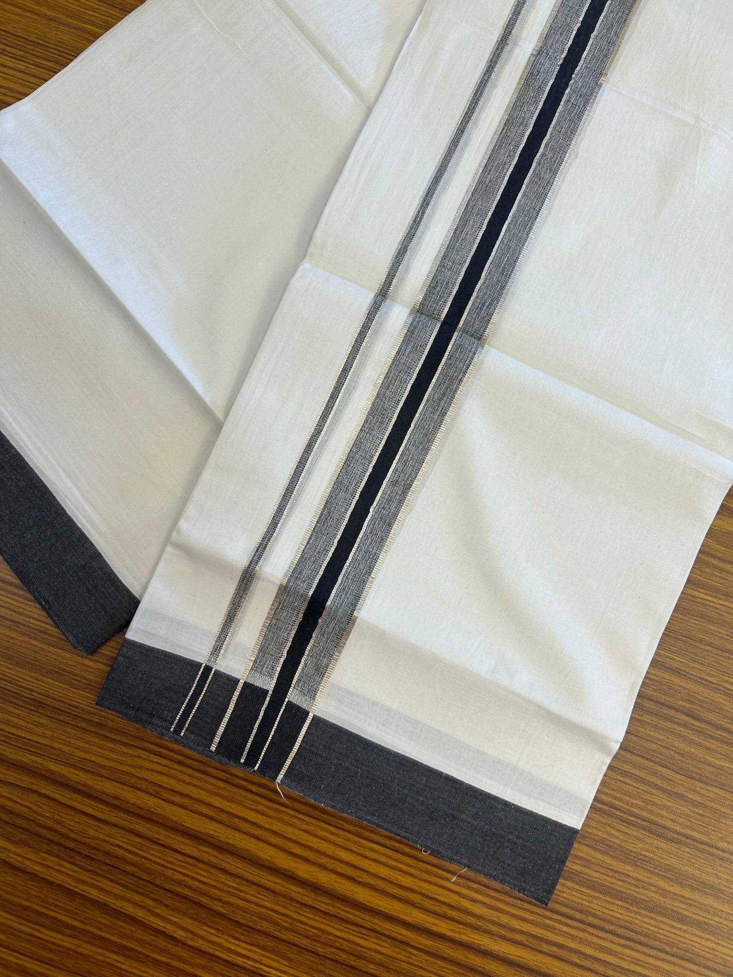 Short Dhoti Special - 28% Discount ! KaithariKada 100% Cotton Pure White Double Mundu / Dhoti - 100x80 - 45 inch Height 3.80 m Length  1.5 inch Black Silver Kasav kara - 4 KK5258 THI