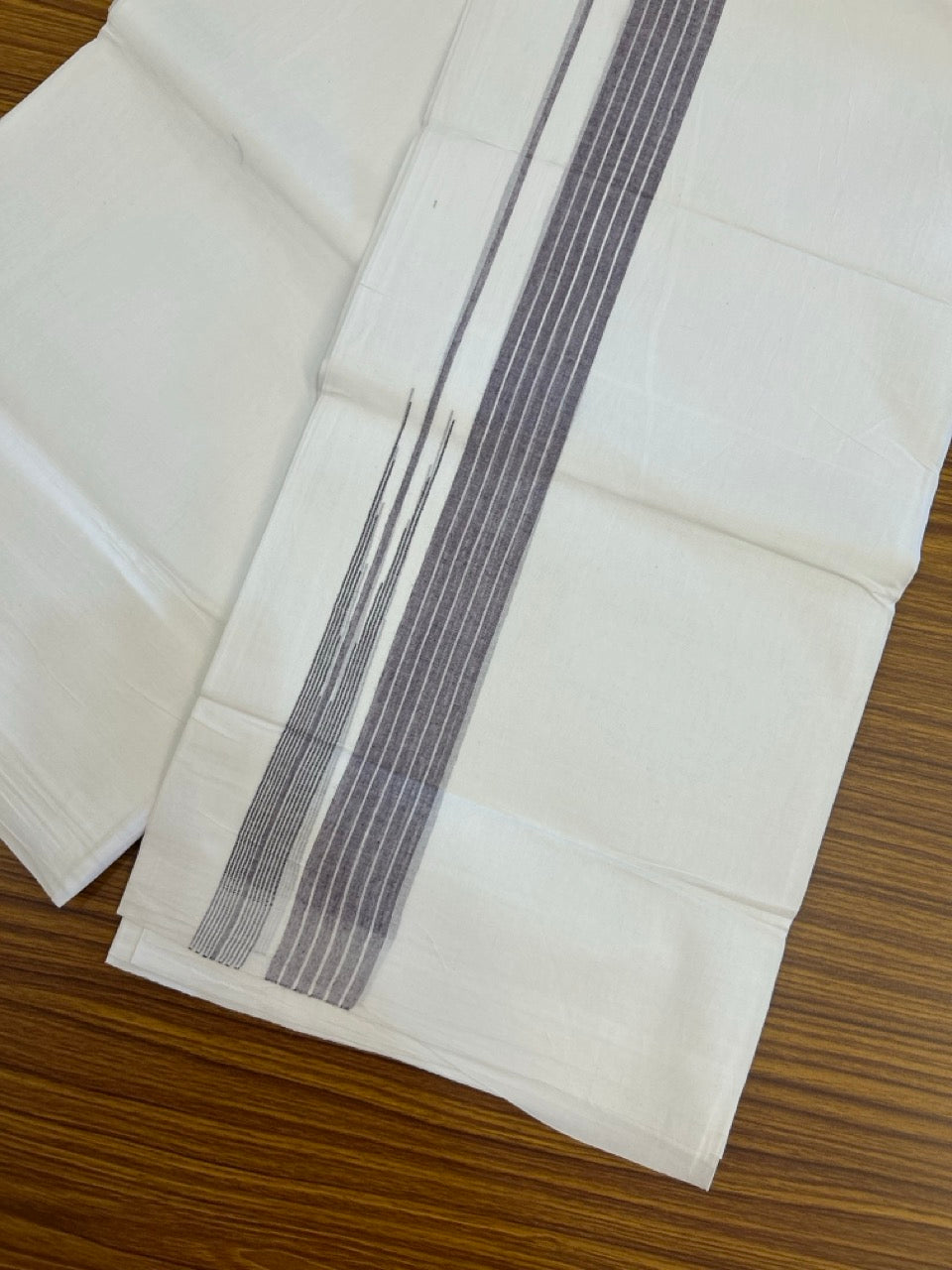 24% Discount! KaithariKada Balaramapuram 100% Cotton Pure white Double Mundu/Dhoti - (100x80)s - 1.5 inch Puliyilakkara Dark  Violet Stripes Chutty - 104 KK5258 THI