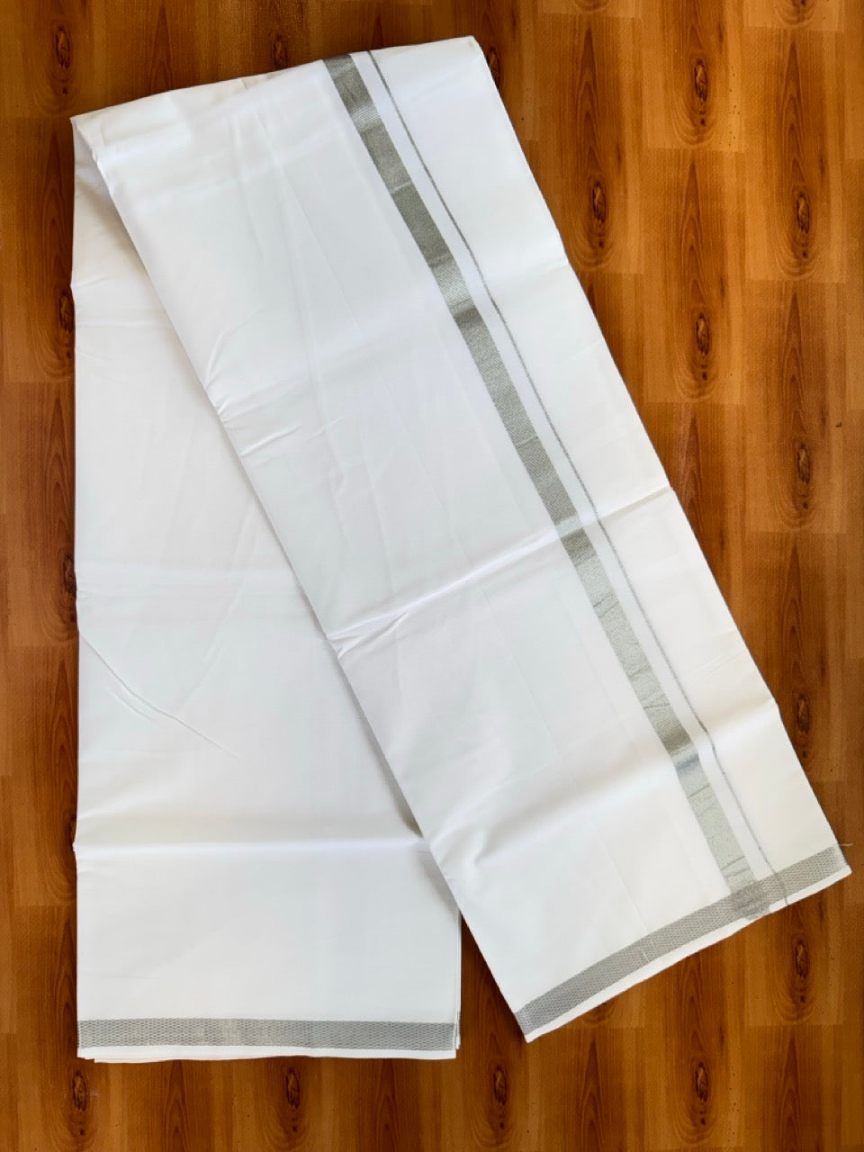 Single Pure White Pure 100% Cotton - 10% Discount ! KaithariKada UnBleached Dhoti - 40s - 0.5inch Silver Kasav (2 meter / 4 muzham) - 4 KK5467 MC