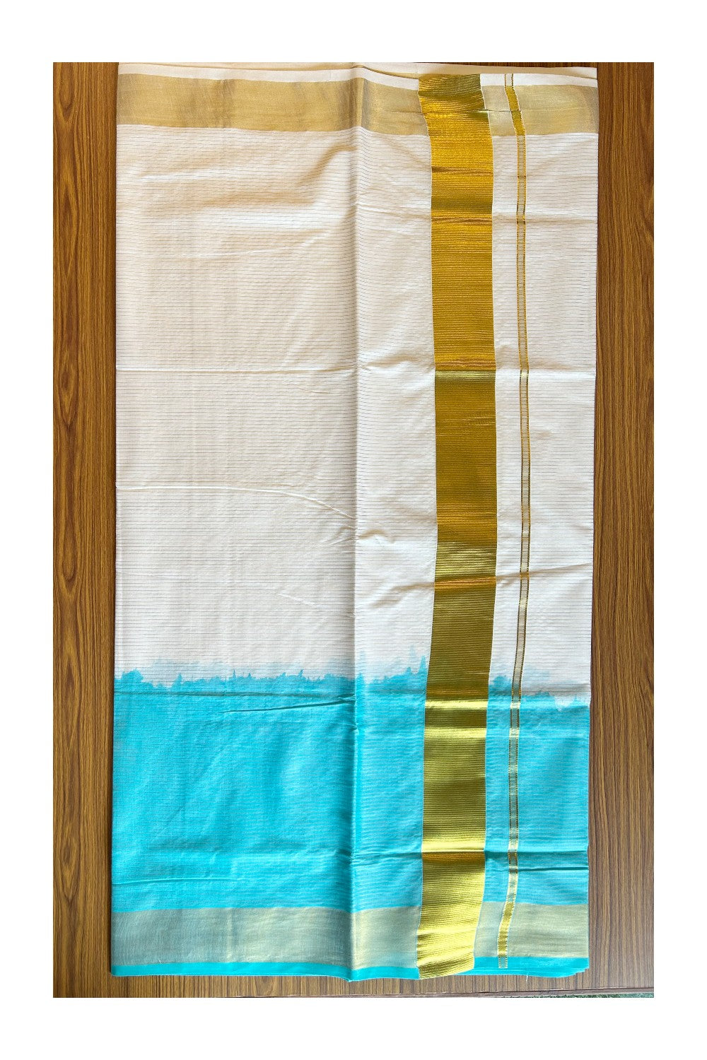 28% Discount!! Kaitharikada Kerala Saree - Cotton Off White - Turquoise  Colour Dyed & Gold Kasavu Striped Kara - 4KK1003HAR
