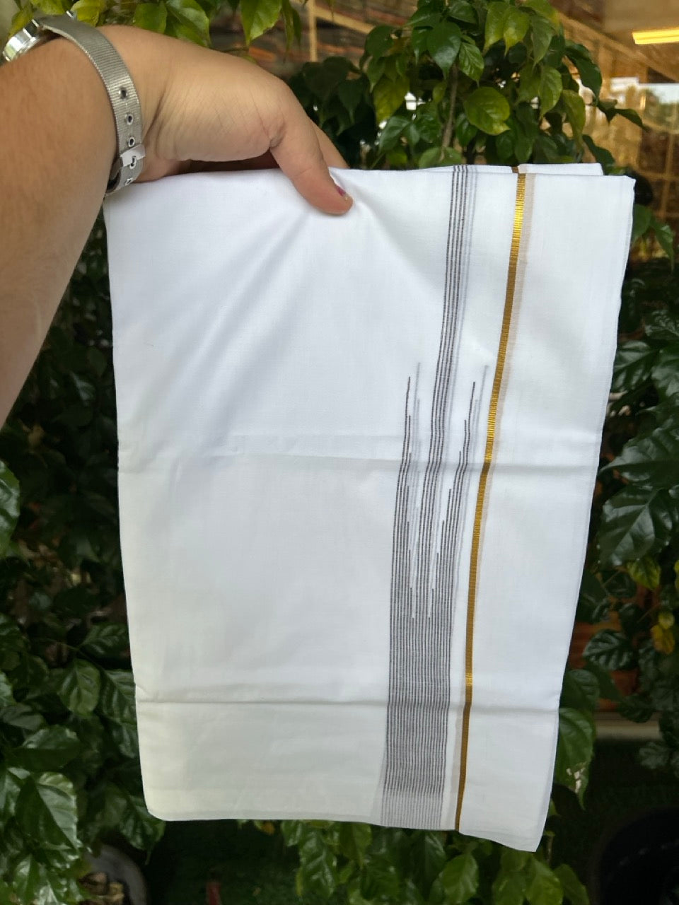 24% Discount! KaithariKada Balaramapuram 100% Cotton Pure white Double Mundu/Dhoti - (100x80)s - 1.5 inch Puliyilakkara Navy Blue Stripes Chutty Gold Kasav - 40 KK5258 THI