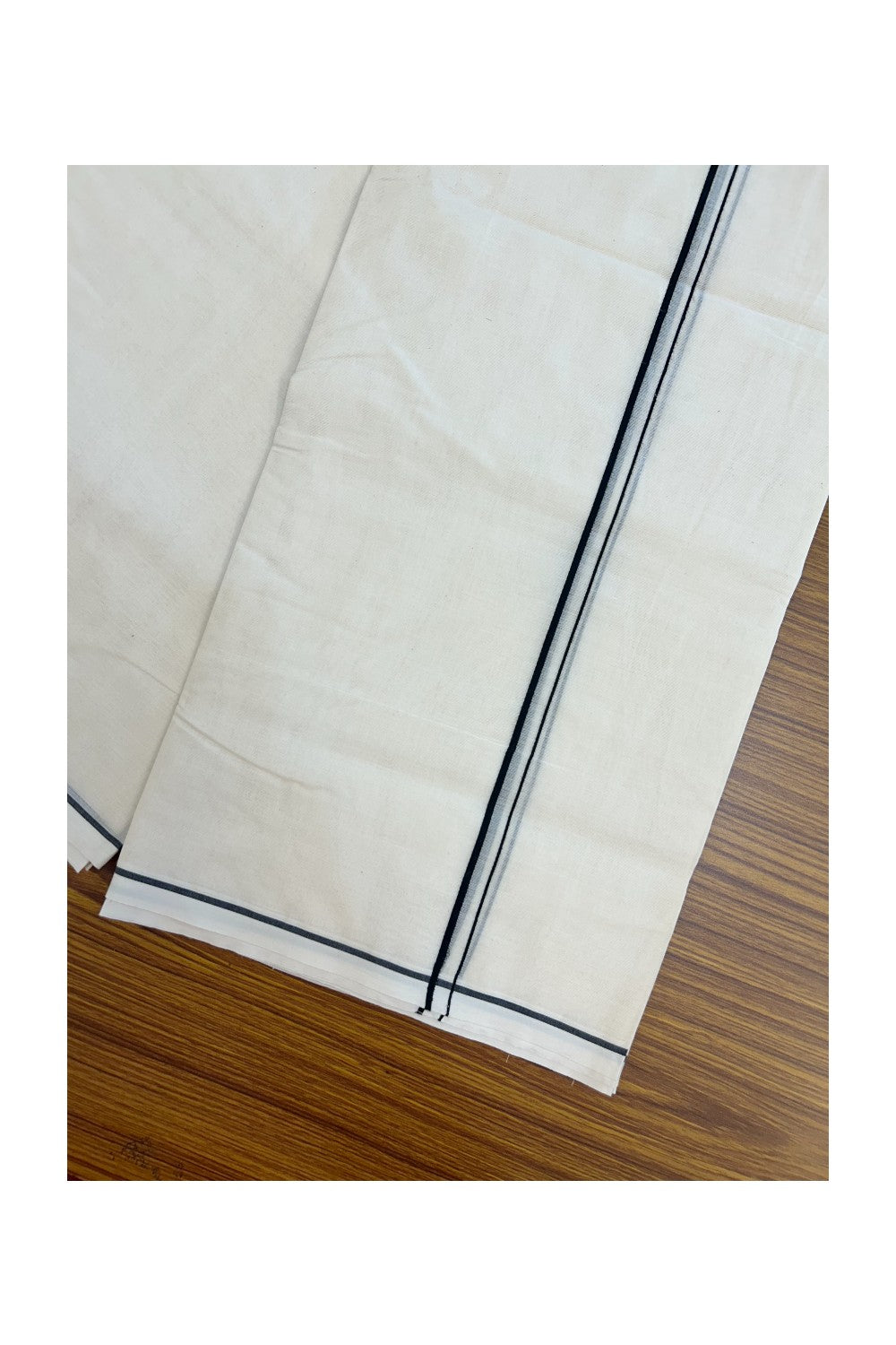 20% DISCOUNT! KaithariKada Balaramapuram 100% Cotton Double Off white - (Unbleached) - Mundu/Dhoti-100x100 - 0.3 cm  Black Thin Kara - 40K5218ASH
