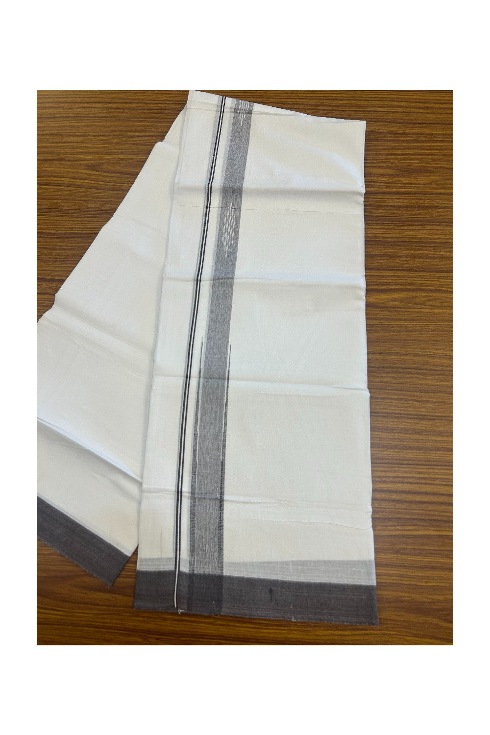 27% DISCOUNT!!! KaithariKada Balaramapuram 100% Cotton Double PURE white Mundu/Dhoti - 80X80 - 1.5 Inch Chocolate Brown shaded Centre stripes Putta Chutty kara - 43KK5074THI