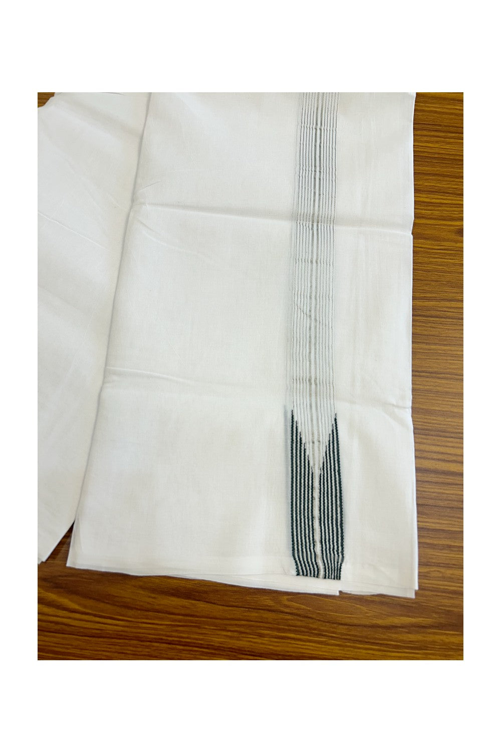 26% DISCOUNT ! KaithariKada Balaramapuram 100% Cotton PURE WHITE Double Dhoti/Mundu-  1.25 inch 12 Line Puliyilakkara Chutty Dark Green & Silver Kasavu Kara -44KK5043ASH