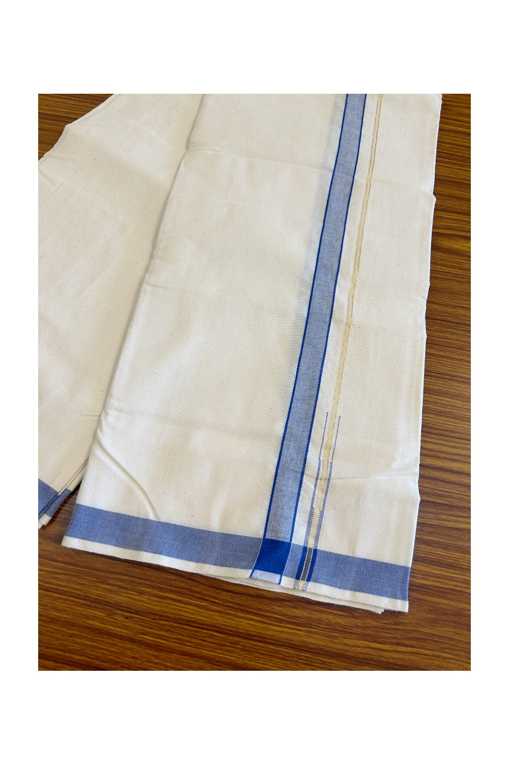 30% Discount KaithariKada 100% Cotton Balaramapuram HANDLOOM Single Mundu/Dhoti - Off White - (Unbleached) Puliyilakara chutty Kasavu & 0.5 inch Blue Kara (2 meter / 4 muzham) - 5KK499KK.