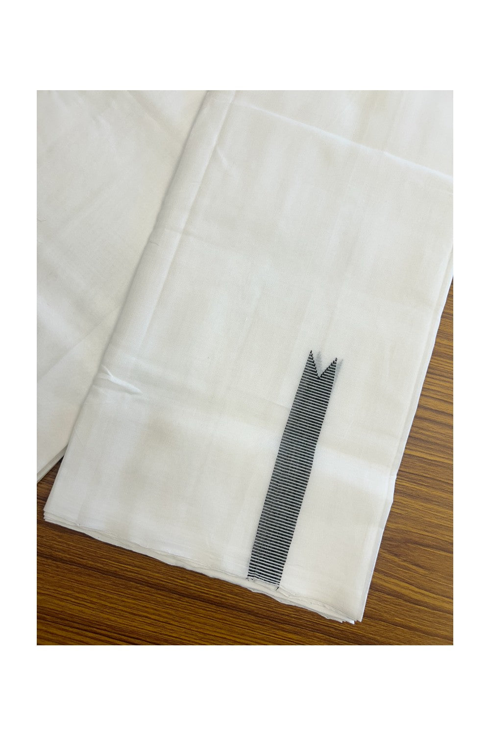 25% Discount!! NEW ULTRA PURE WHITE HANDLOOM Balaramapuram - 100% Mercerised Cotton Double Mundu/Dhoti - 120 twisted warp x 80s weft - 0.75 inch Puliyilakkara Black Striped Chutty Kara- 5KK5200REA