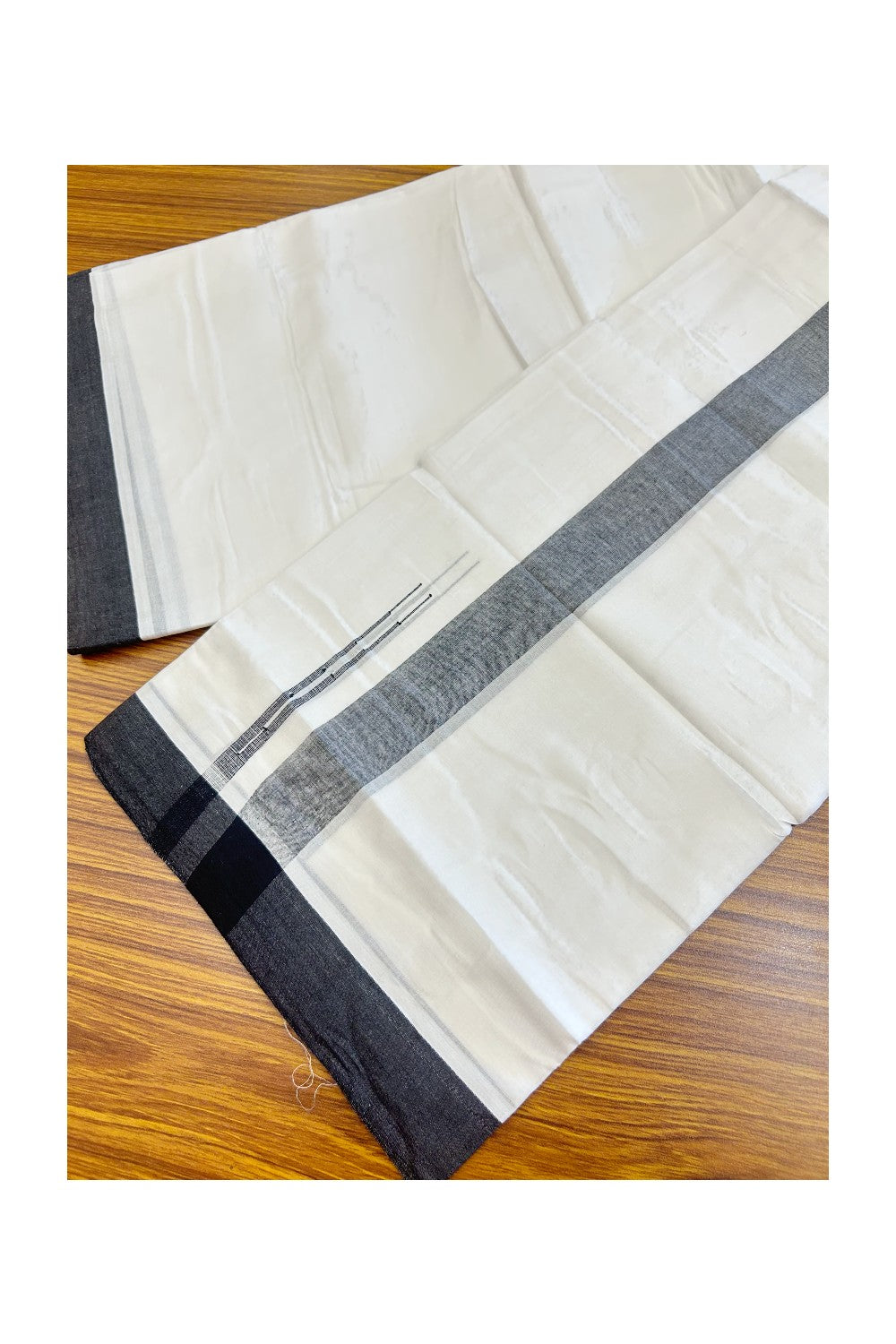 20% Discount ! Kaitharikada Balaramapuram 100% Cotton PURE WHITE Double Mundu/Dothi - 100x80 - 1.5 inch Black Shaded Chutty Kara - 58KK5182VAS