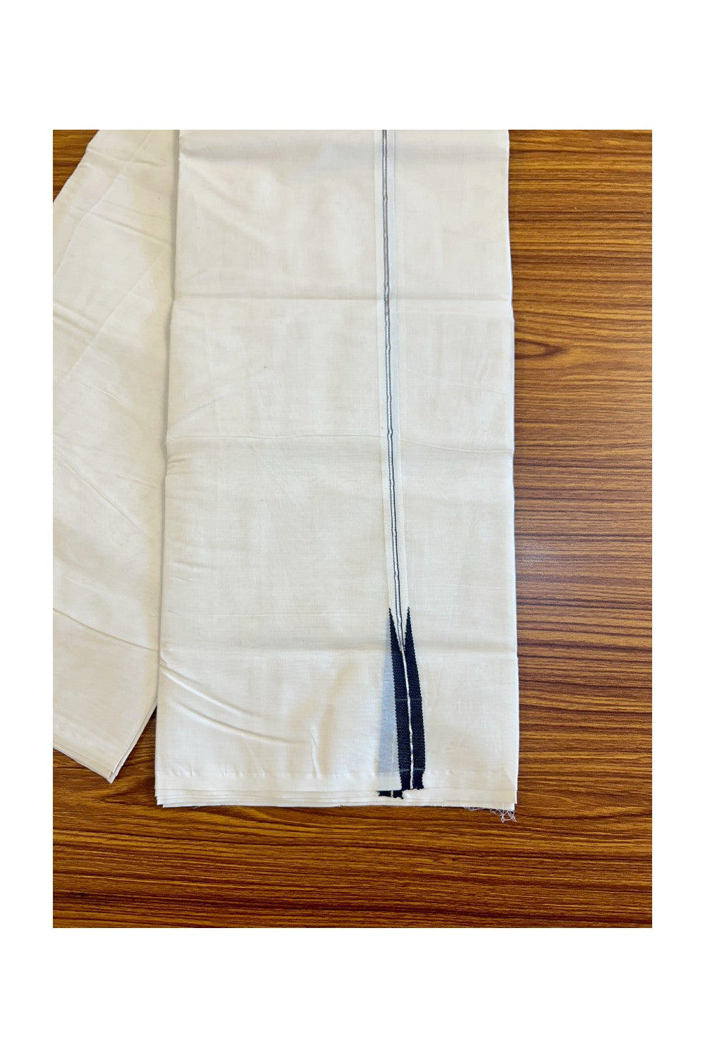 21% DISCOUNT!! KaithariKada Balaramapuram 100% Cotton off white (Unbleached) Double  Mundu/Dhoti-100x100  Silver Kasavu & Black Chutty Kara - 6KK417ASH