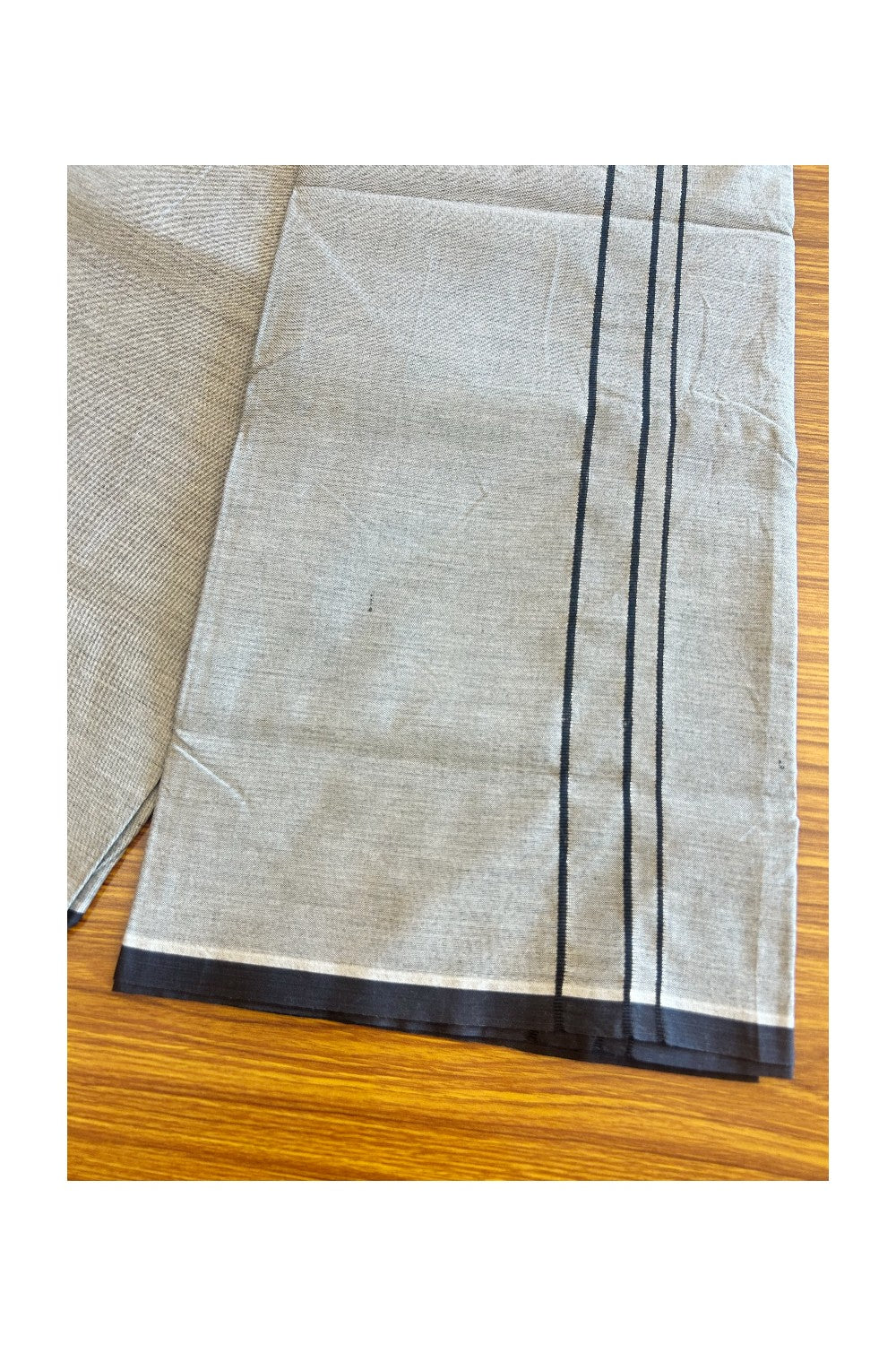 34% Discount !! KaithariKada 100% Pure Cotton - Colour Mundu Single Mundu/ Dhothi Ash Grey COLOUR BODY &  Black 1.5 inch Kara- 7KK5023ASH