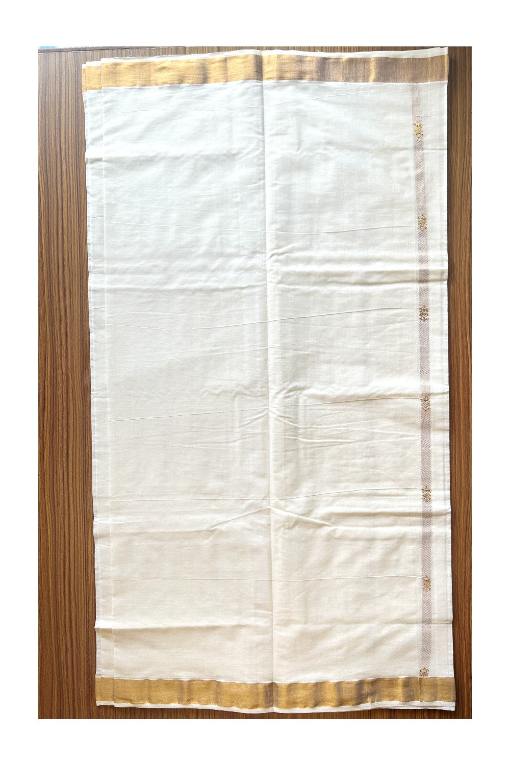 23 % Discount!!! Kaitharikada Kerala Cotton Saree Off white - 27.5 inch Kasav Zari with Flower Pattern Putta Design- 8KK1002JEE