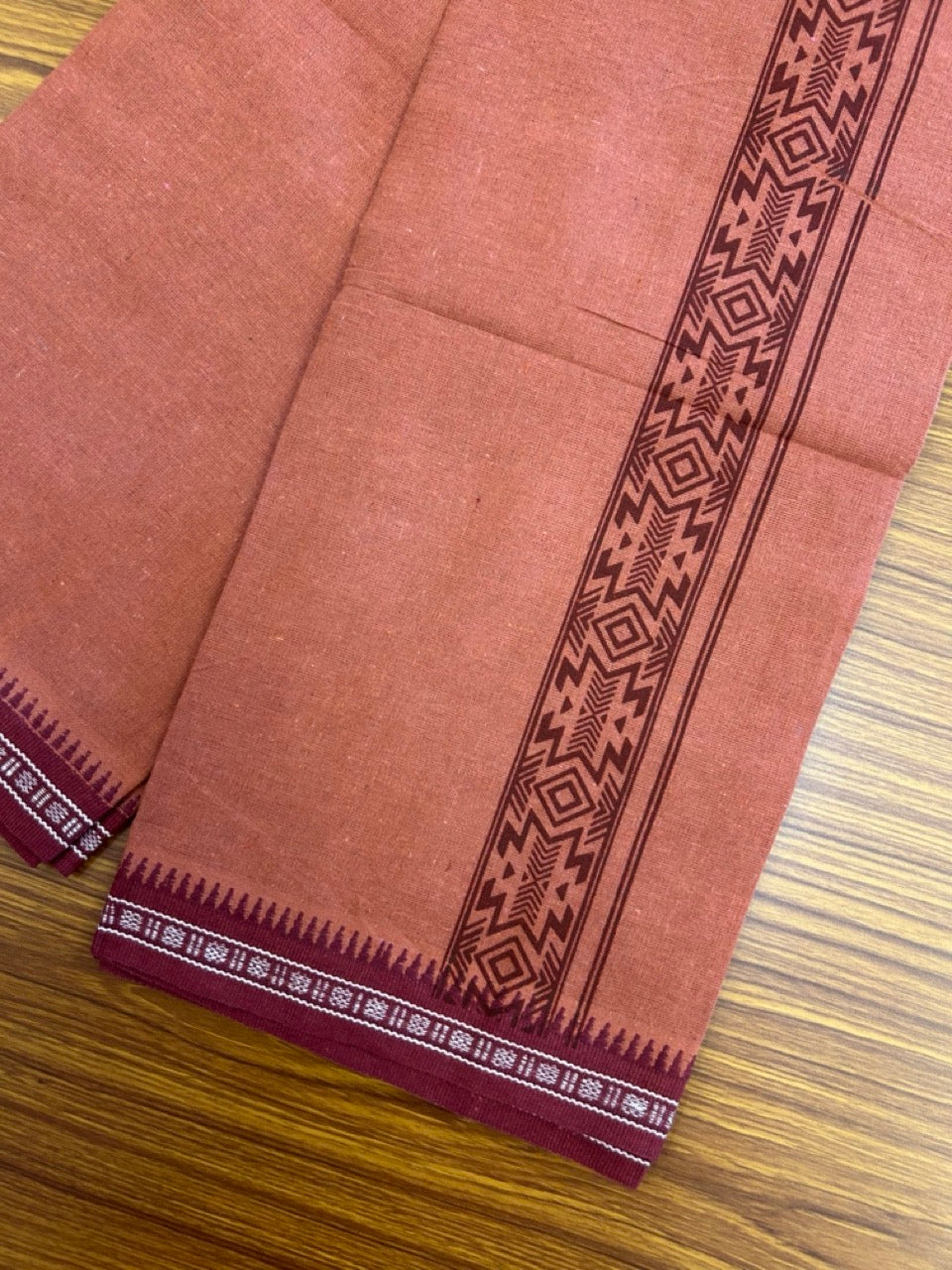 8% Discount!!! Kaitharikada Mixed Cotton Single KAVI - Kaily / Lungi - 3.25 inch Maroon Tribal Kuppadam Border (2 meter / 4 muzham) - 8KK8027 AS