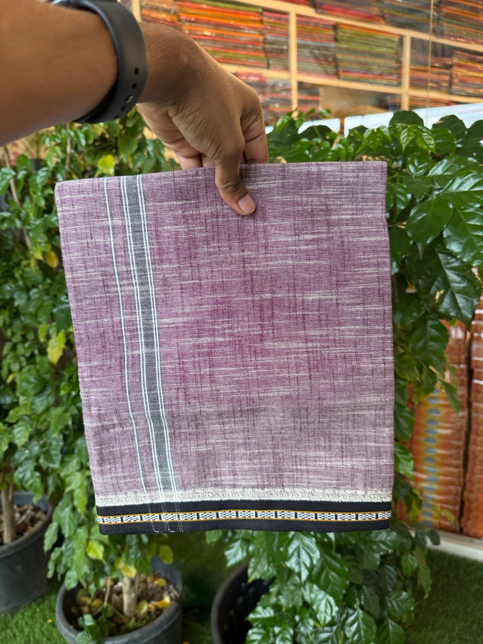 Premium Kathar Type Mund Pure cotton - Kaitharikada - Single Kaily / Lungi - 1.25 inch Black Kara kuppadam Border with Violet White Shaded colour body  (2 meter / 4 muzham)- 9 KK8031 MUT