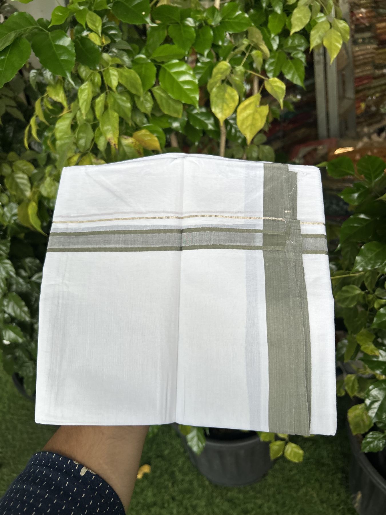 20% Discount! KaithariKada Balaramapuram 100% Cotton Double Pure white Mundu/Dhoti- 100X80 - 0.75 inch Silver Kasav & Sage Green kara - 4 mtr ( 8.5 muzham) - 22 KK5341 VIN