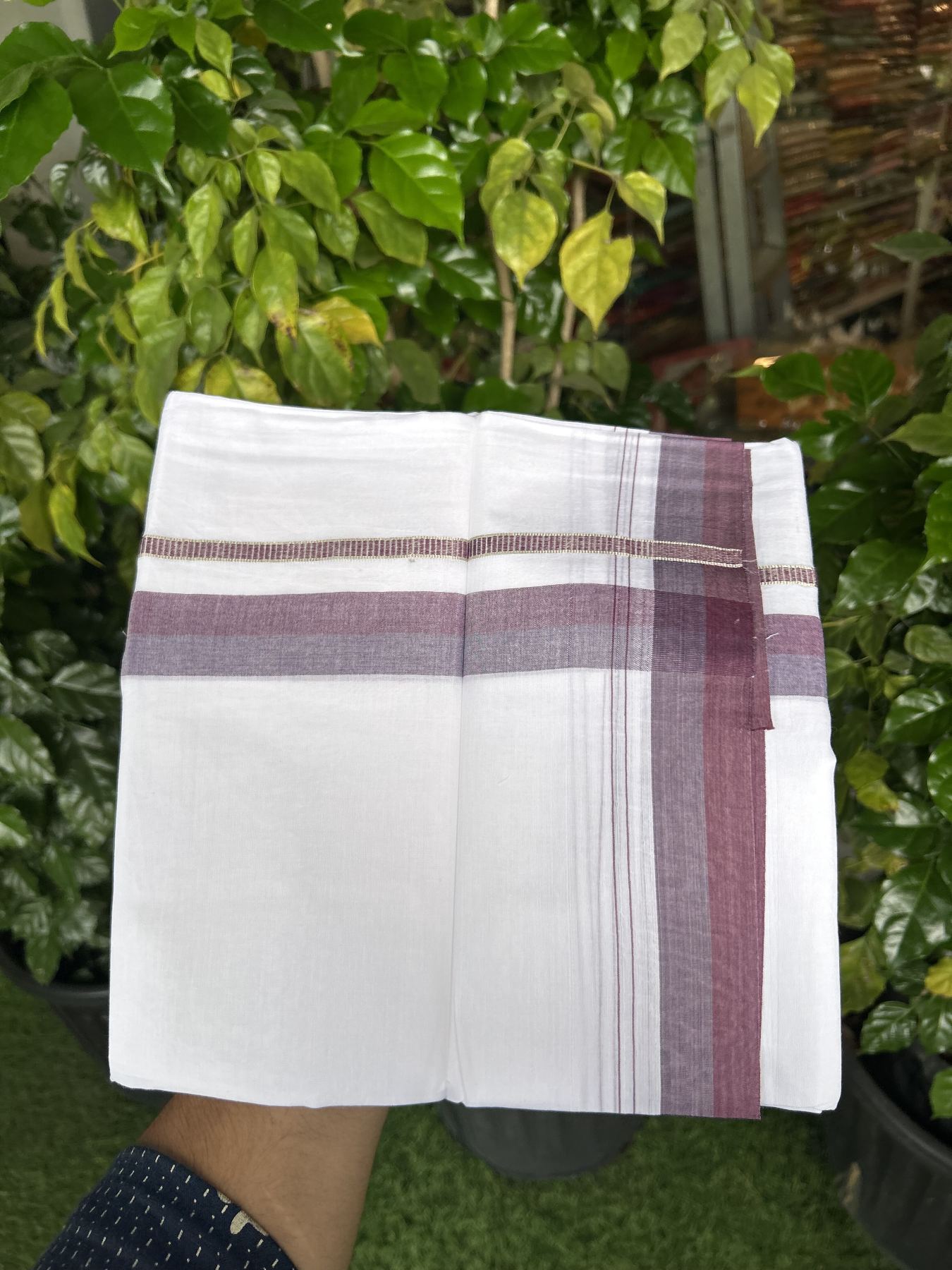 20% Discount! KaithariKada Balaramapuram 100% Cotton Double Pure white Mundu/Dhoti - 100X80 - 1.25 inch Silver Kasav Ash Blue & Purple shaded kara - 4 mtr ( 8.5 muzham) - 93 KK5341 VIN