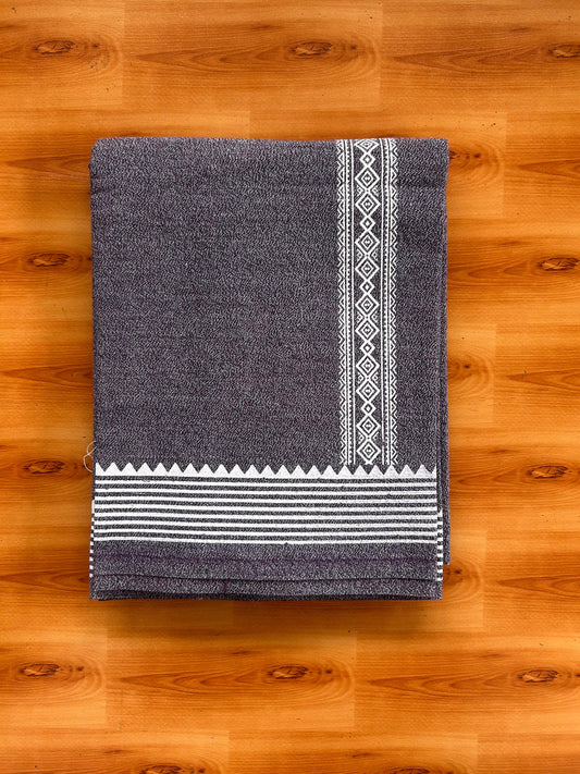 Kaitharikada - Single Kaily / Lungi - Mixed Cotton - 40s twisted - 1.5 inch White Printed kara with Grape Wine ,  Black & White Shaded colour body (2 meter / 4 muzham) - 1 KK8083 GAN