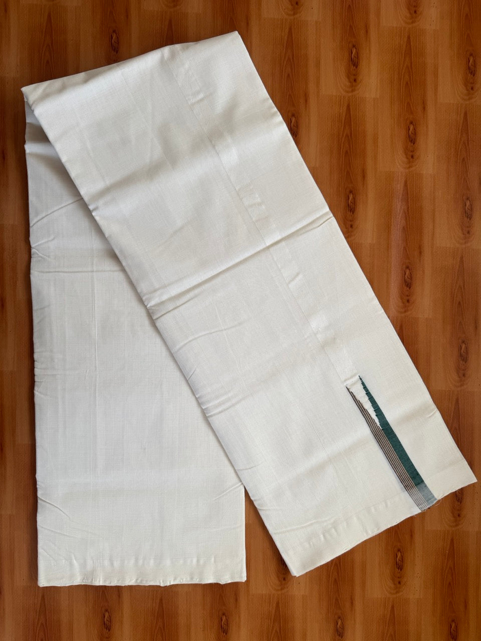 25% Discount!! KaithariKada Handloom Unakkupaav Kerala Handloom 100% Pure Cotton Off White - (Unbleached) Double Mundu/Dothi - 100X80 - 0.75 inch Puliyilakkara Green Brown & Light Green chutty Kara 4 meter (8.5 Muzham) - 9 KK5473 REA