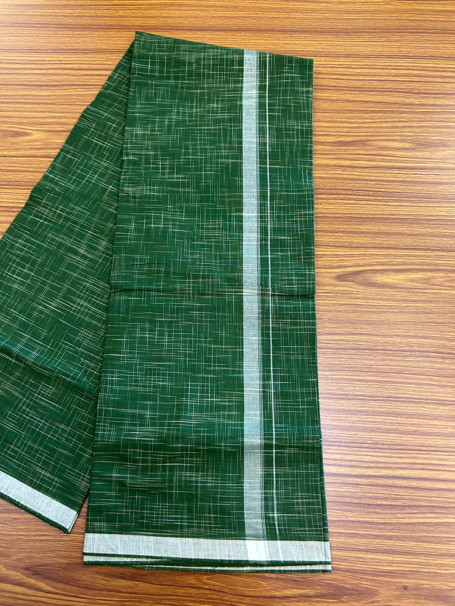 Premium Kathar Type Mund Pure cotton - Kaitharikada - Single Kaily / Lungi - 0.75 inch White Stripes kara Plain Border with Green & White Stripes colour body (2 meter / 4 muzham) -  37 KK8050 MUT